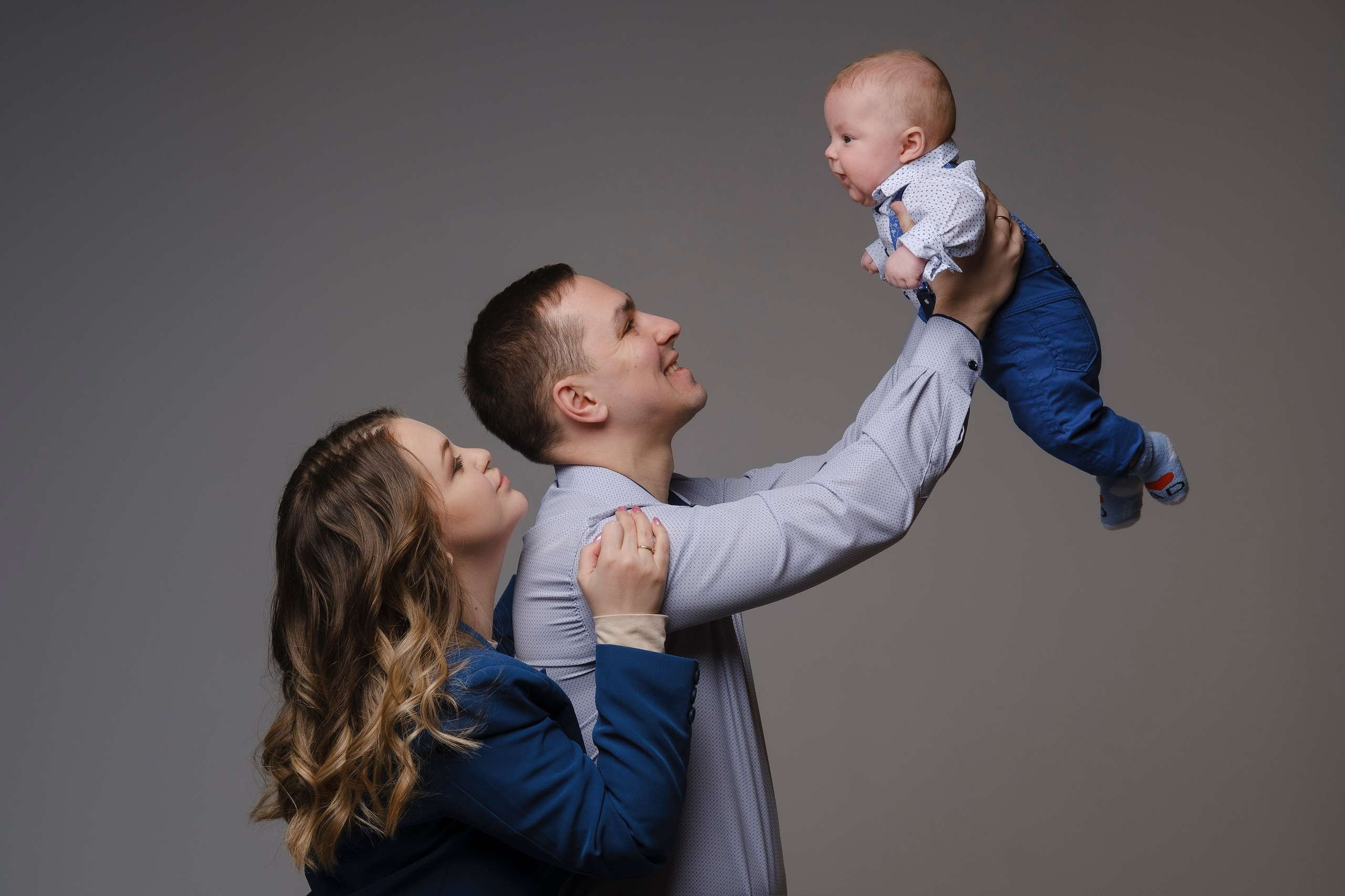 семейная фотосессия в студии