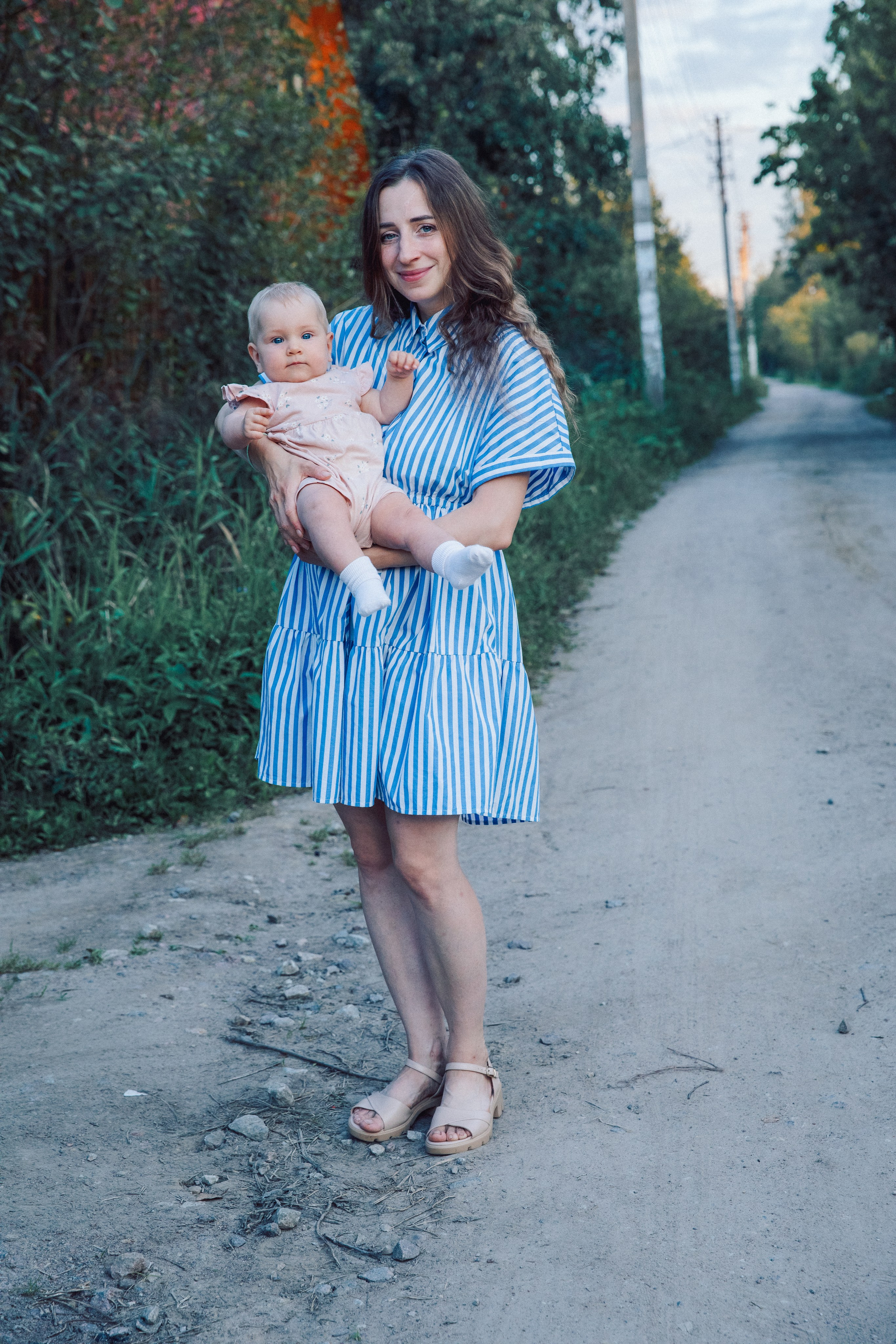 Лиза семьей. Август 2024. Фотограф в Санкт-Петербурге Алена Сертакова