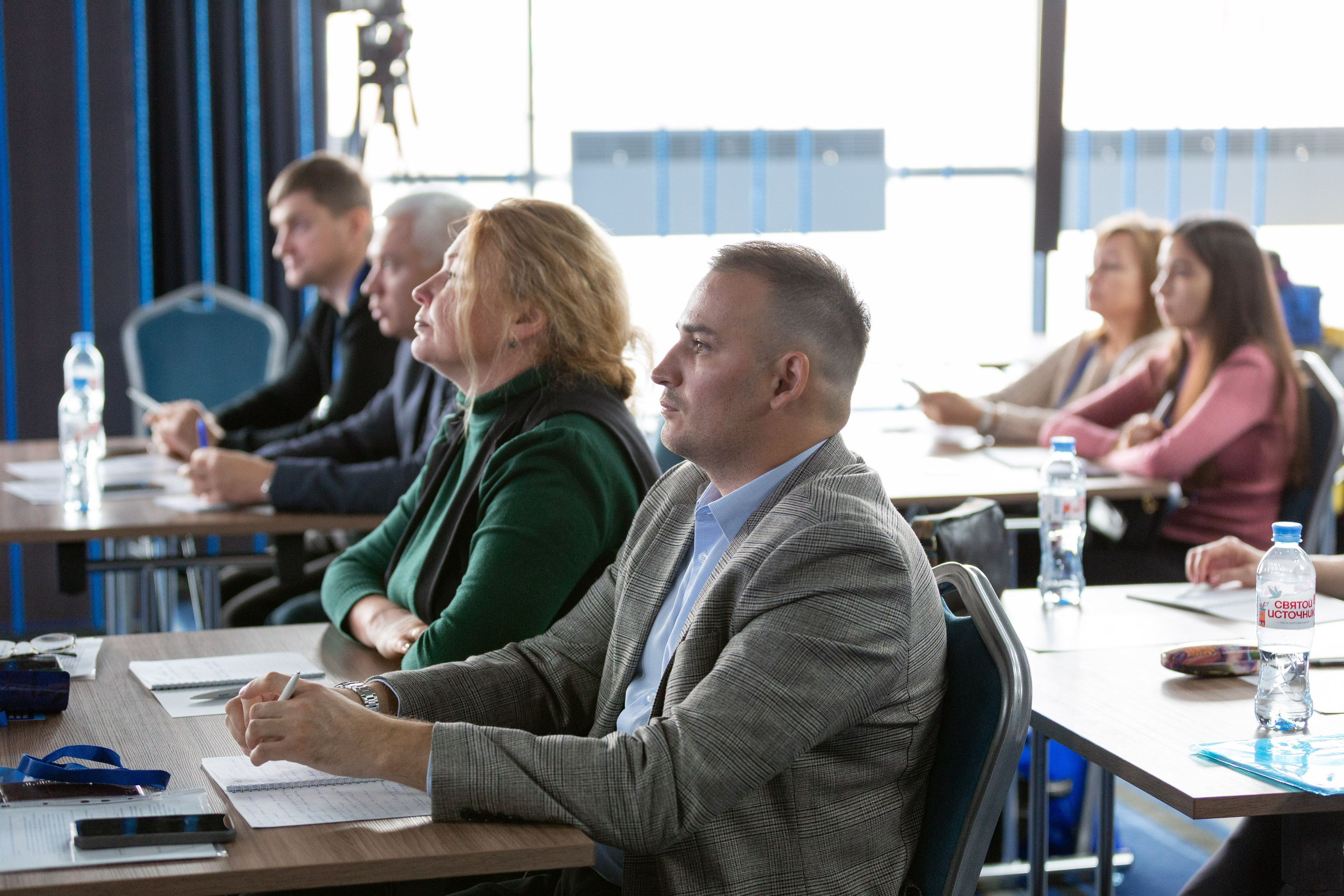 Конференция — земельно-имущественные отношения. Рекламный, предметный, репортажный, семейный фотограф и художник в Москве