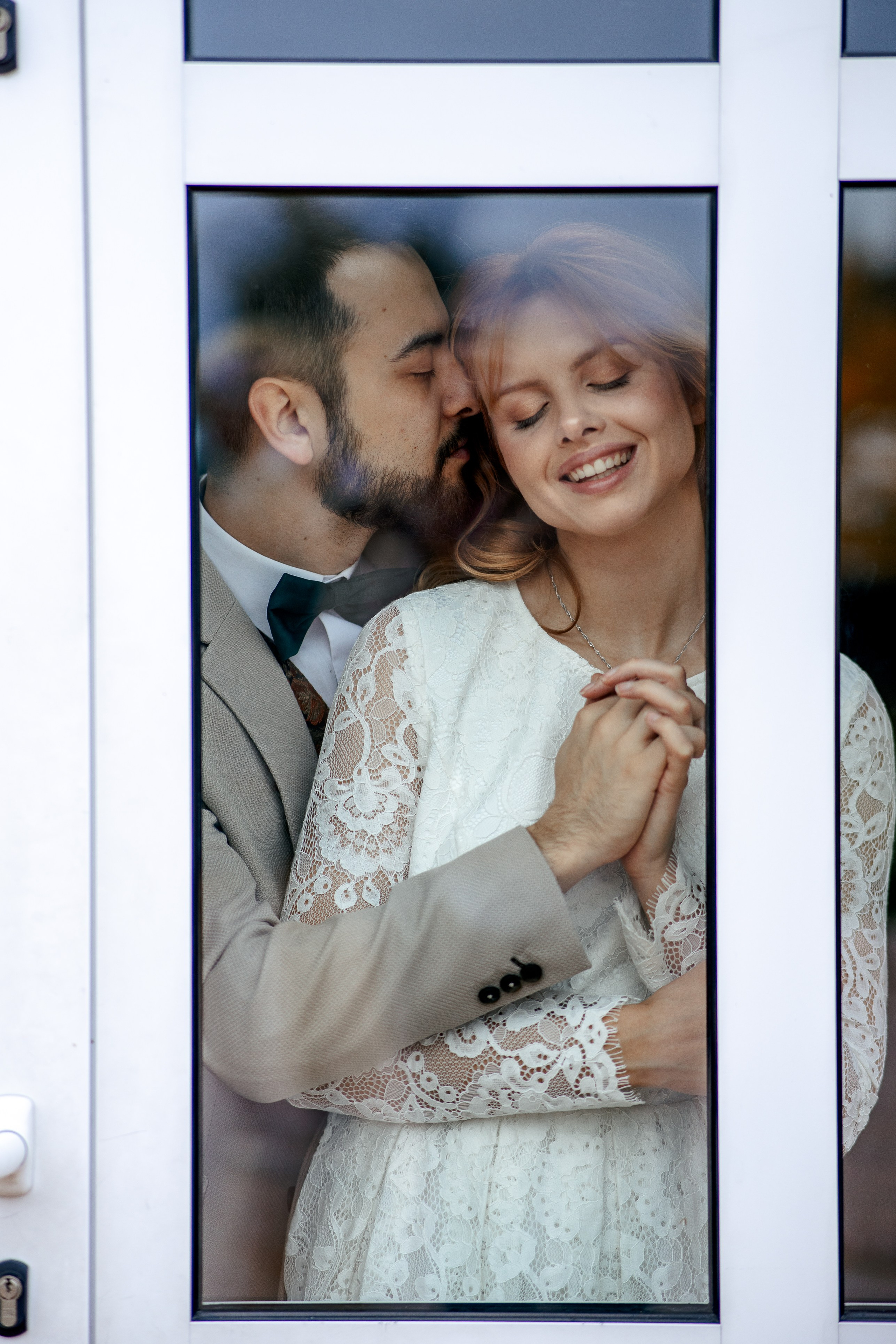 Ślubna sesja zdjęciowa w plenerze. Свадебный фотограф Варшава Лодзь Польша Елена Юцова