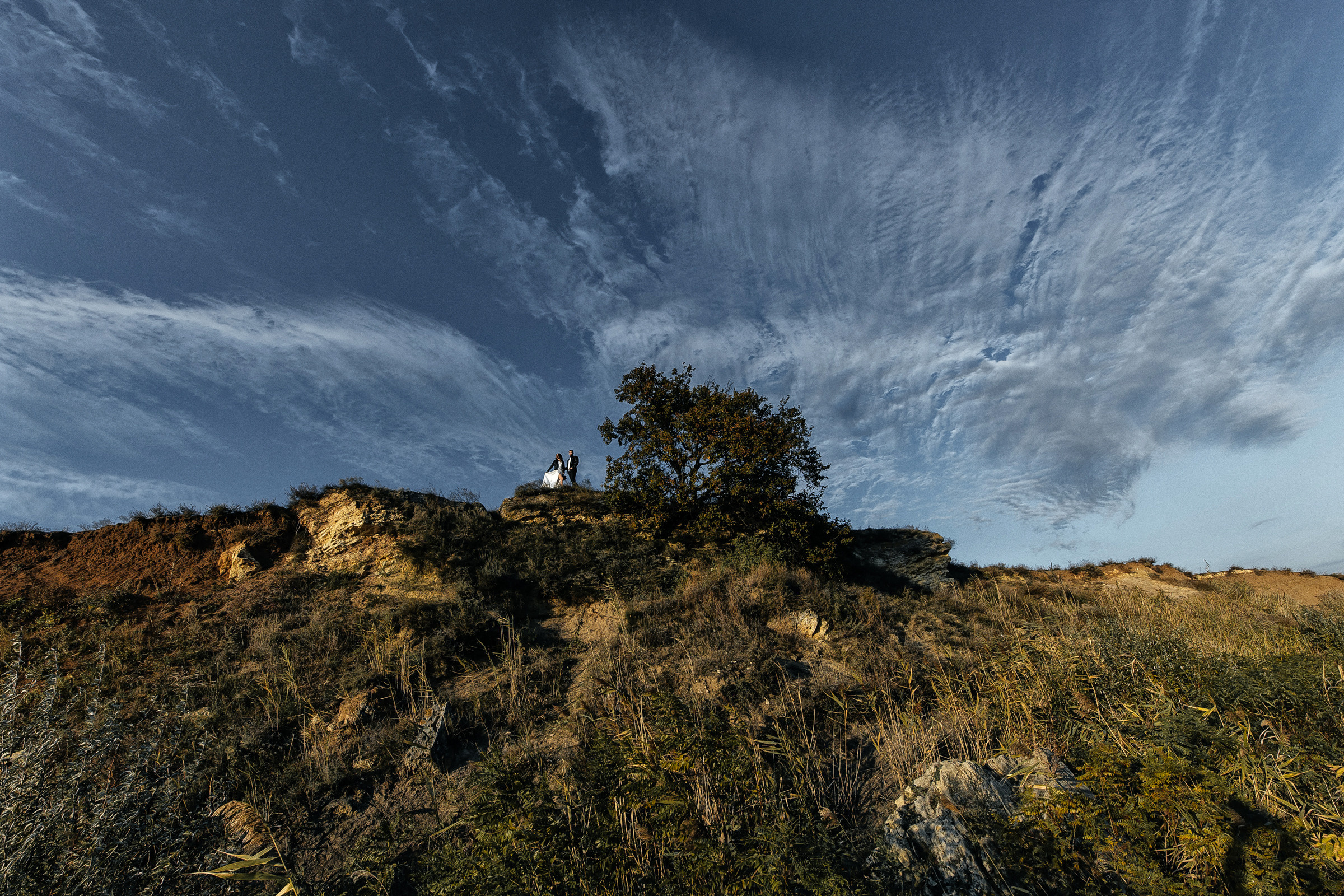 Доверие, искренность, ветер, небо, солнце, фактура… ЛЮБОВЬ!. Свадебный фотограф в Ростове-на-Дону