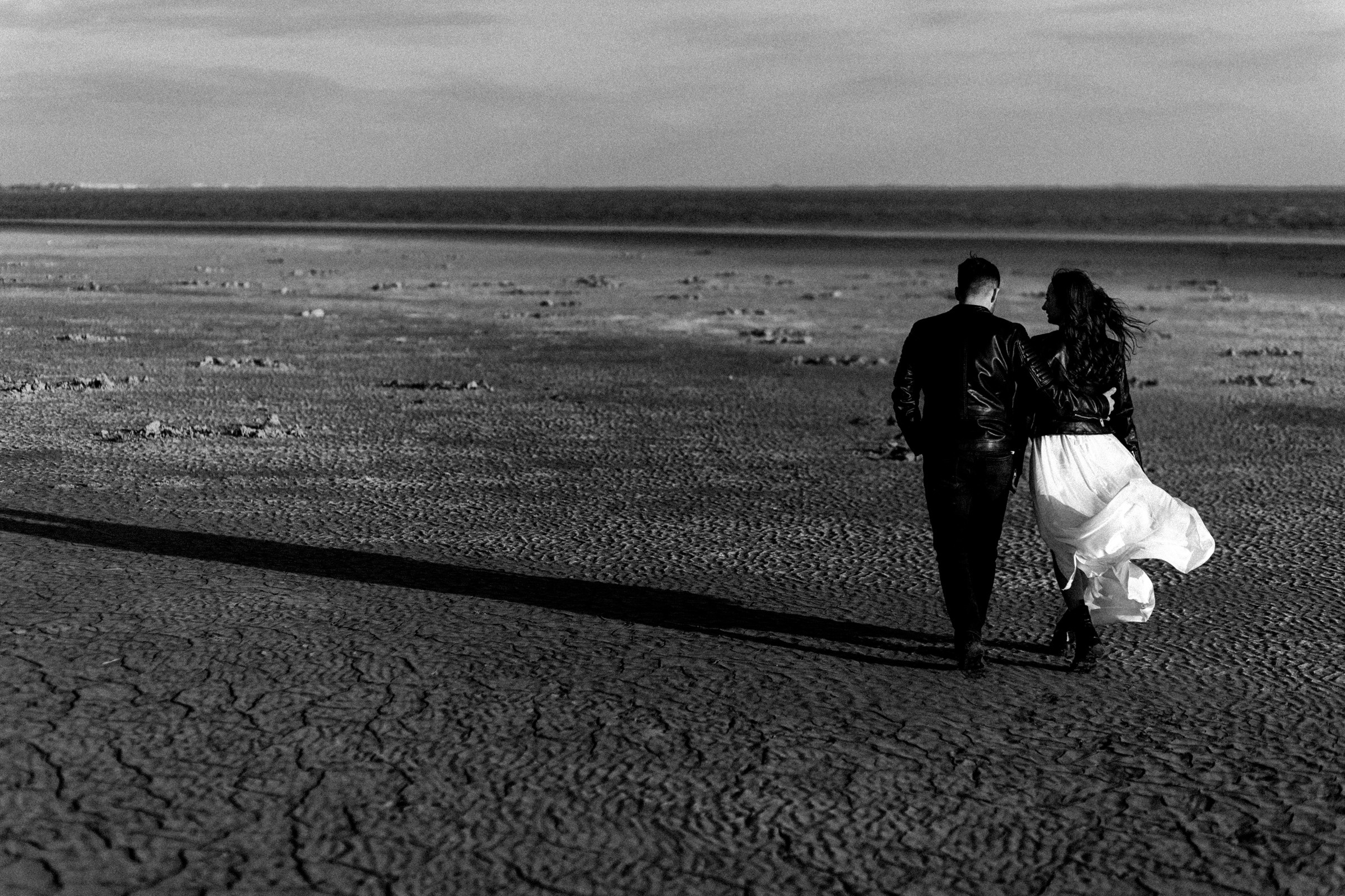 Доверие, искренность, ветер, небо, солнце, фактура… ЛЮБОВЬ!. Свадебный фотограф в Ростове-на-Дону