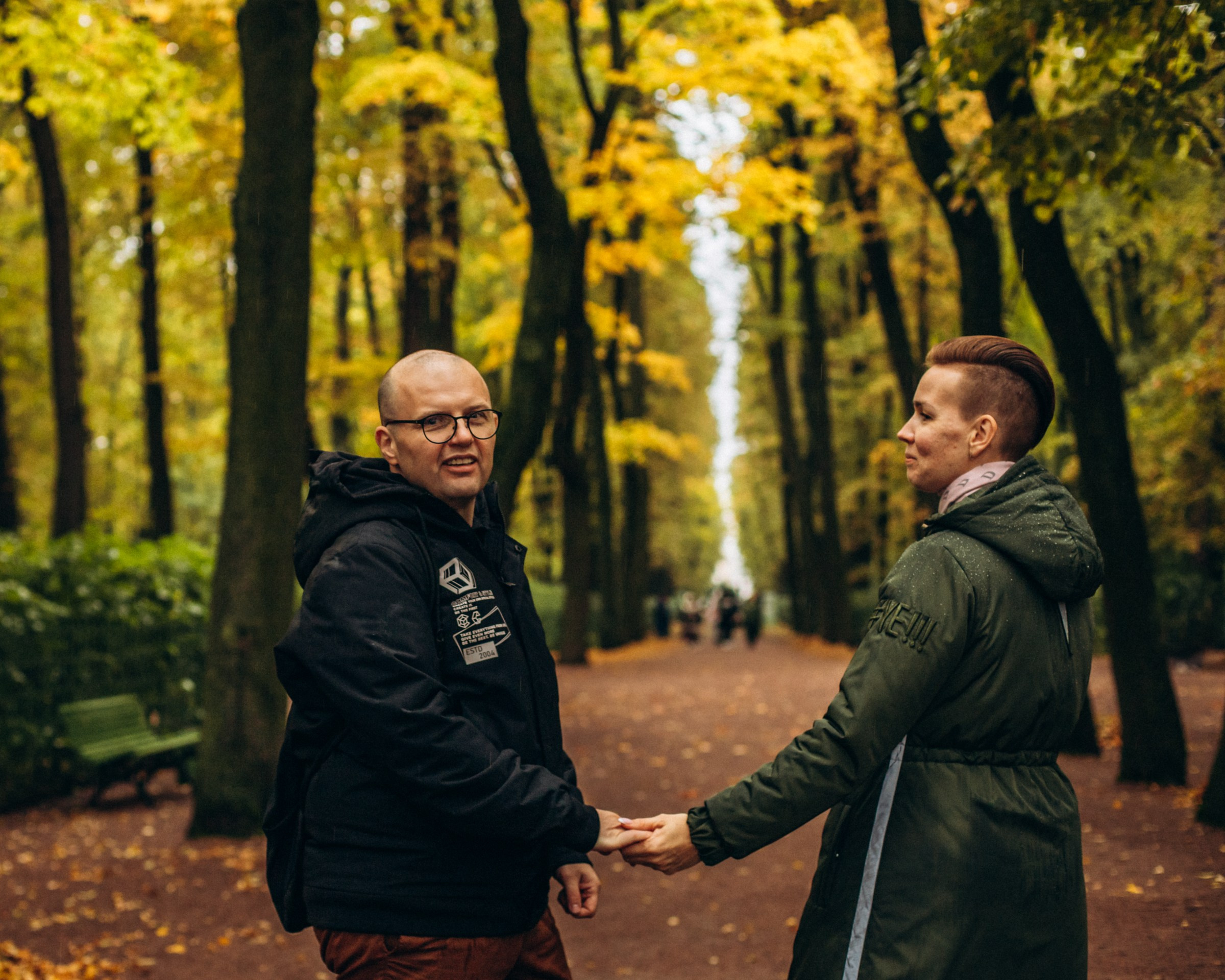 Николай и Екатерина в октябре. Фотопрогулка в Петербурге. Индивидуальный и семейный фотограф в Санкт-Петербурге