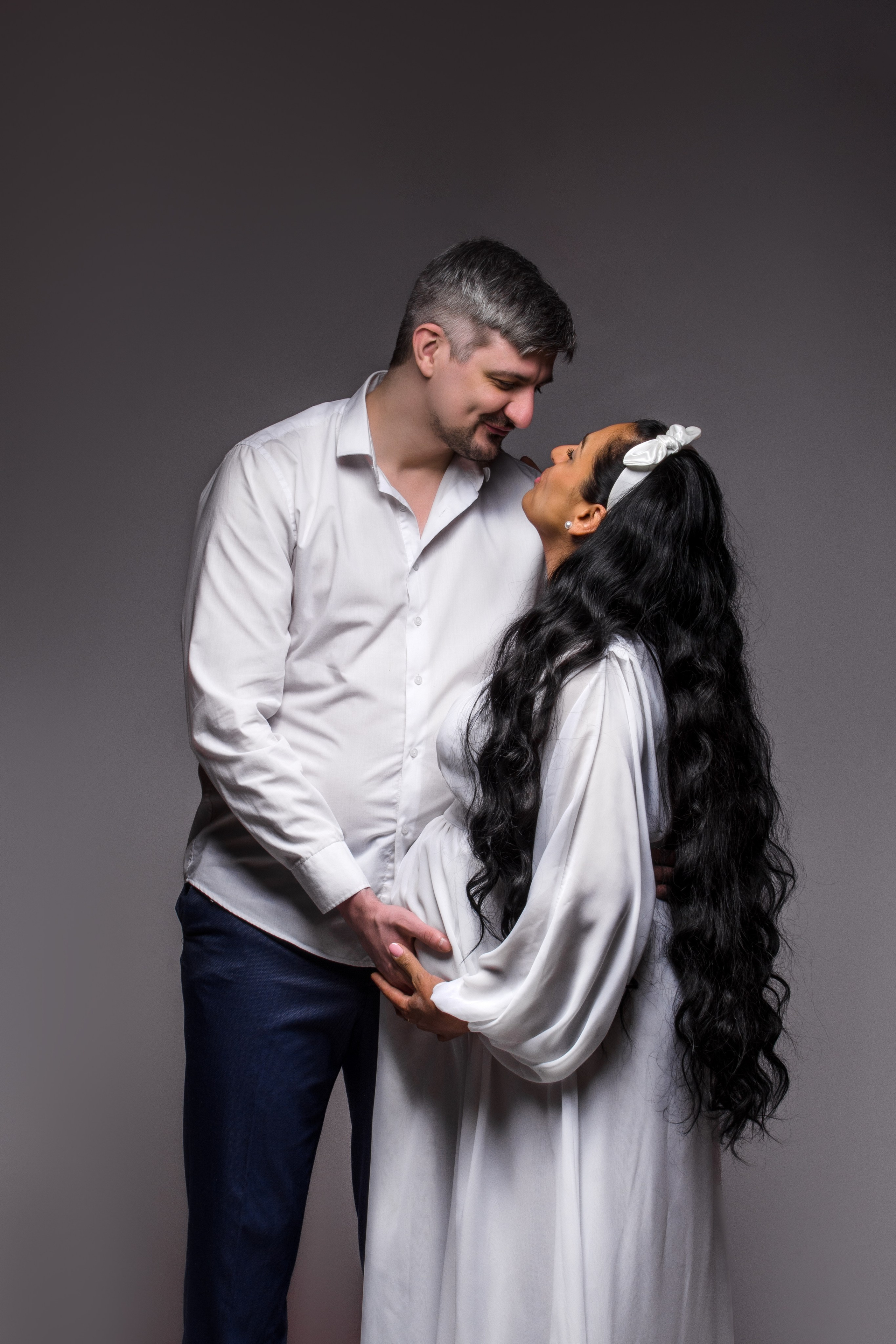 Беременность. Индивидуальные, семейные, студийные съемки в Серпухове и за пределами