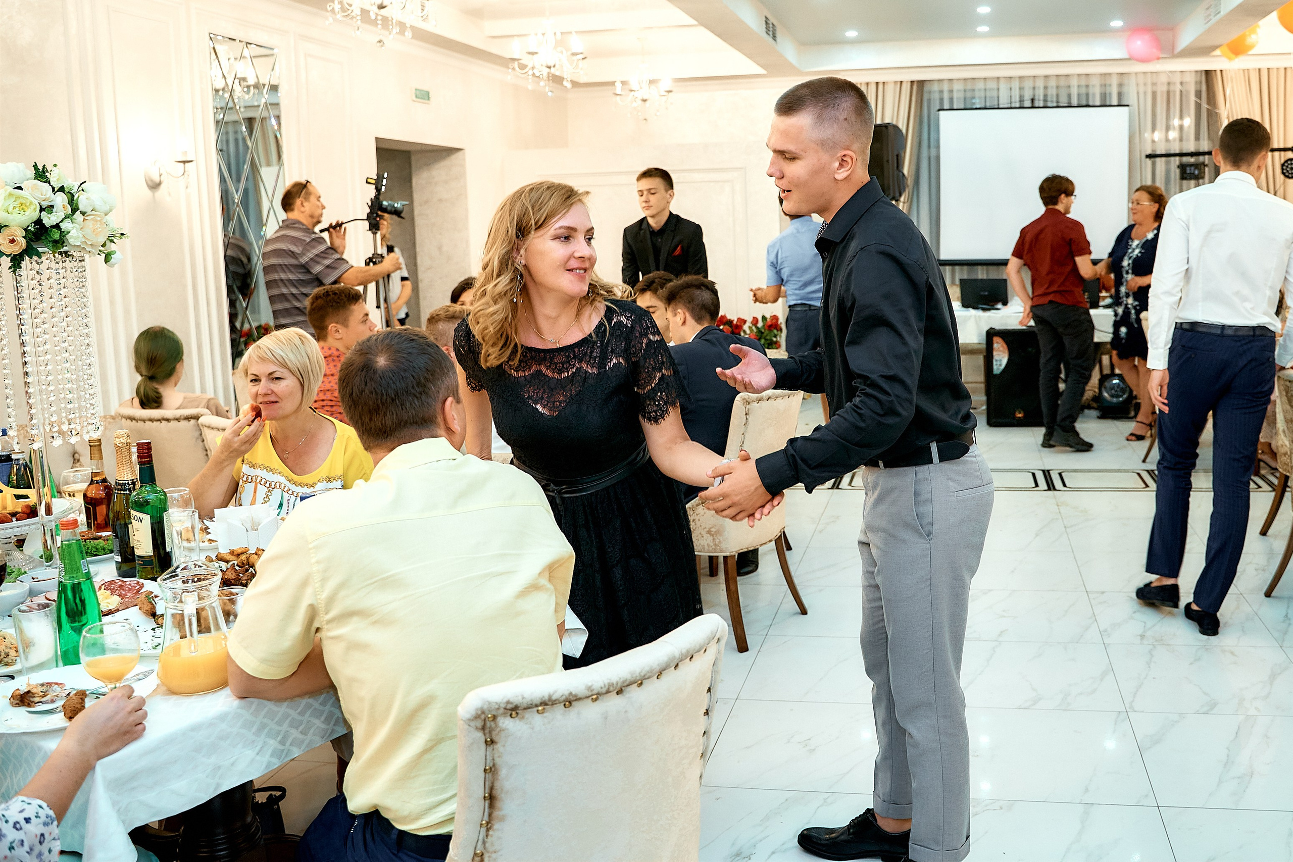 Фотосессия Выпускной. Последний звонок. Краснодар. Крым. Петр Ступень. Свадебное, семейное фото и видео. Москва. Краснодар