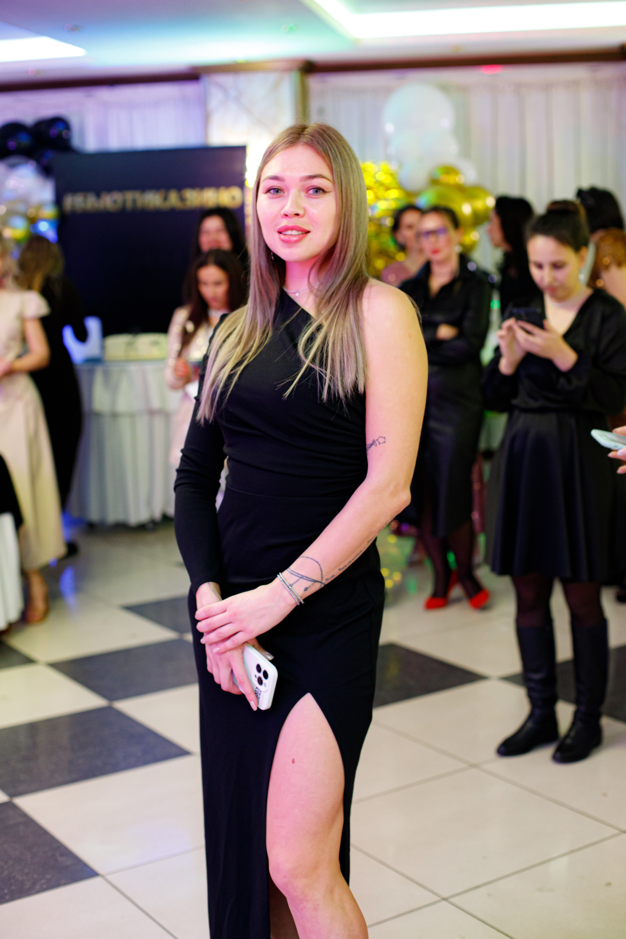 ELOSMED. Photokarish