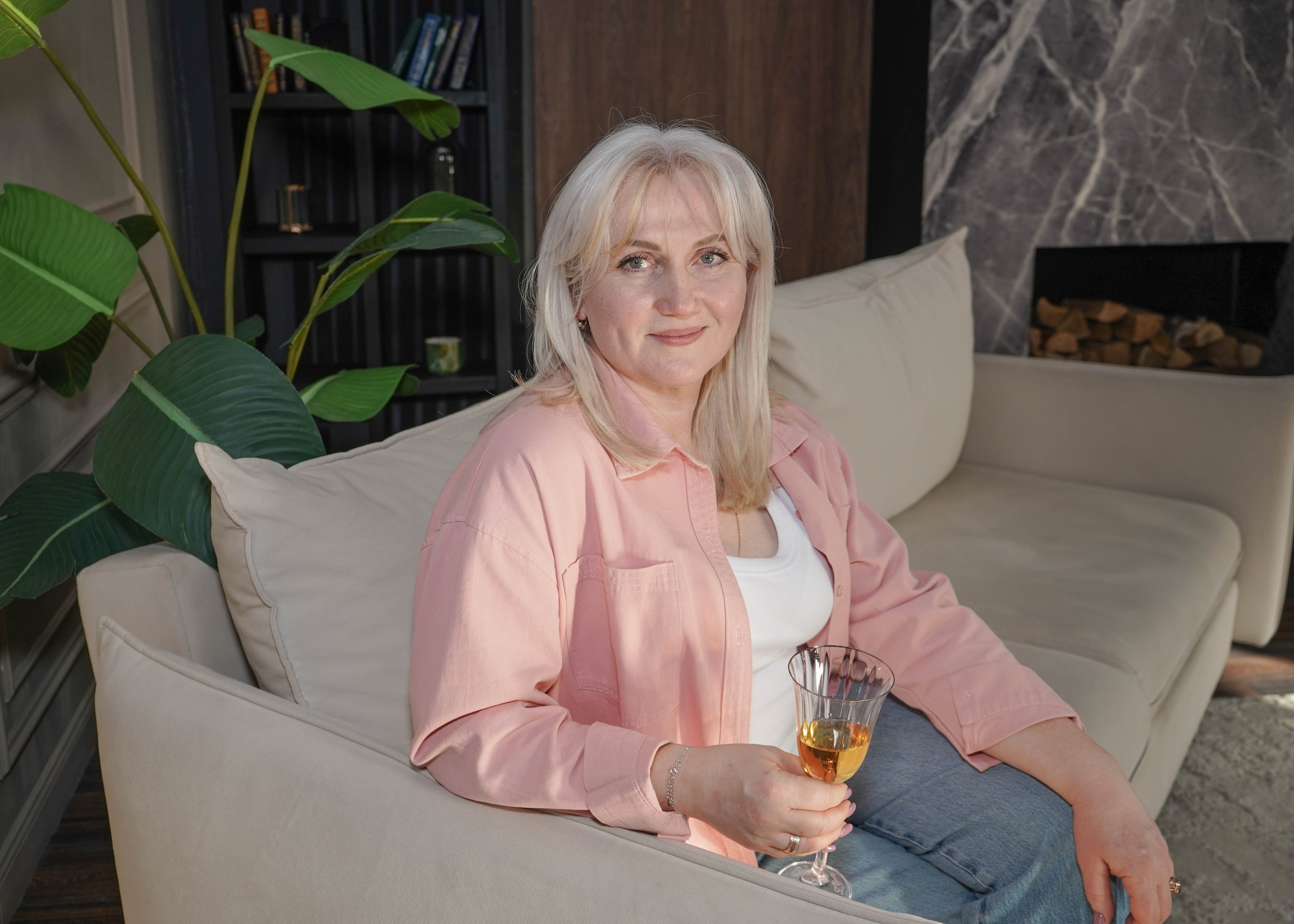 Семейная фотосессия в студии. Главная