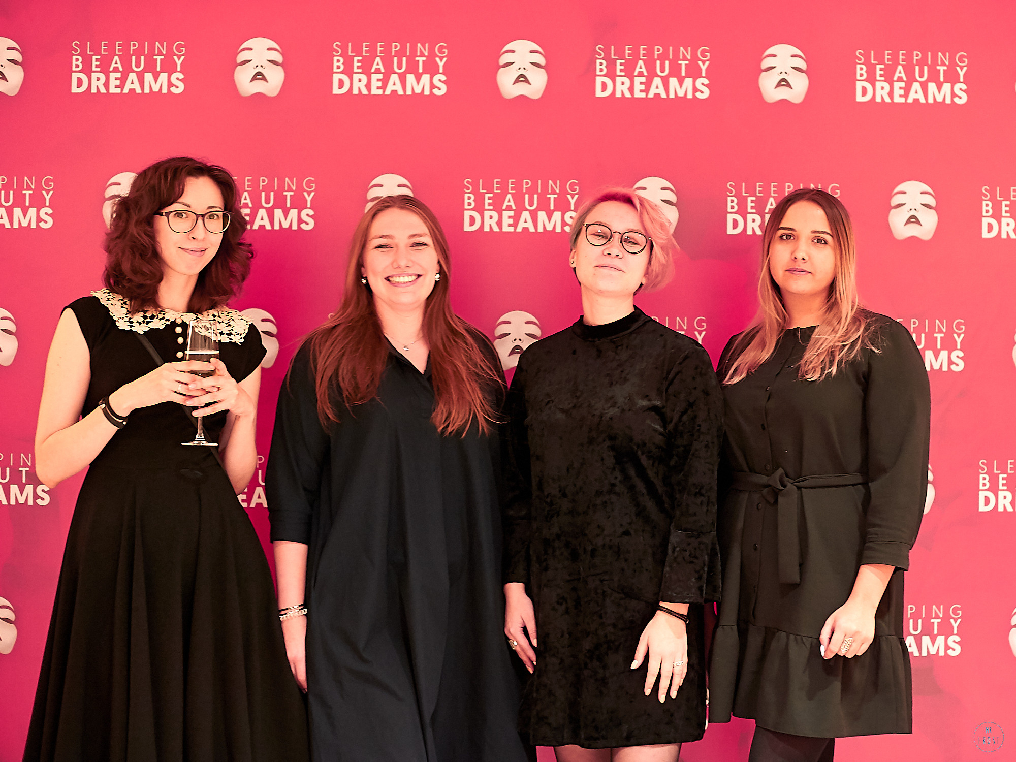 Sleeping Beauty Dreams. Фотографии отовсюду и обо всем