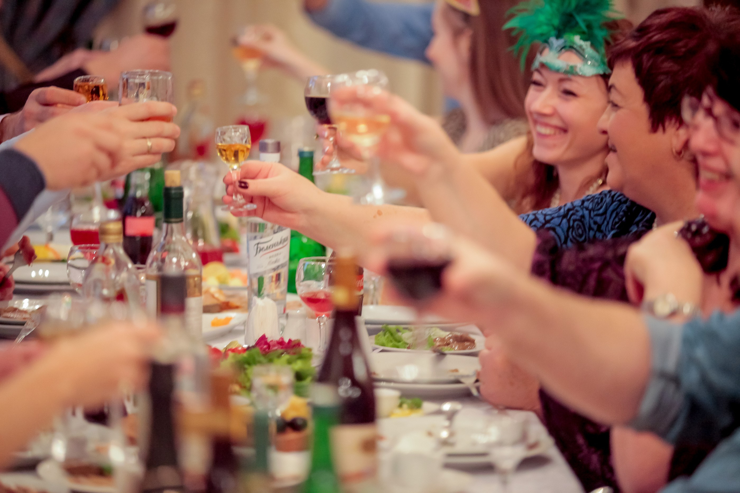 Корпоратив. Max Matvich and Victoria Basova are professionals in their field