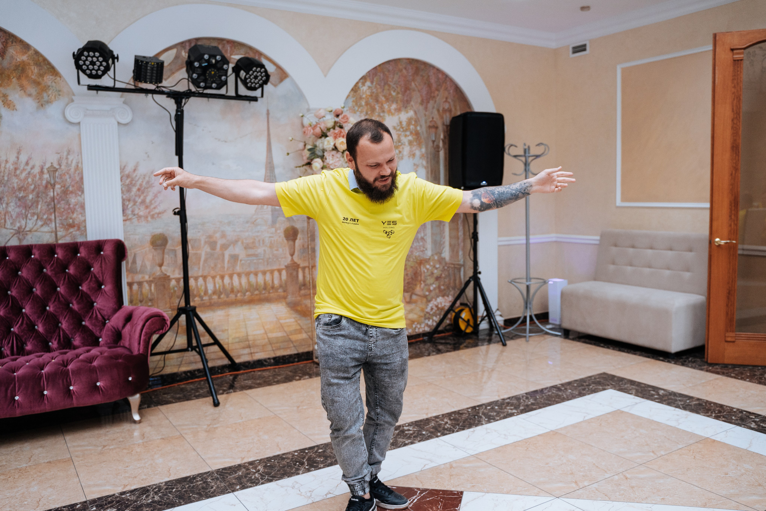 Yes Holding. Свадебный фотограф в Симферополе