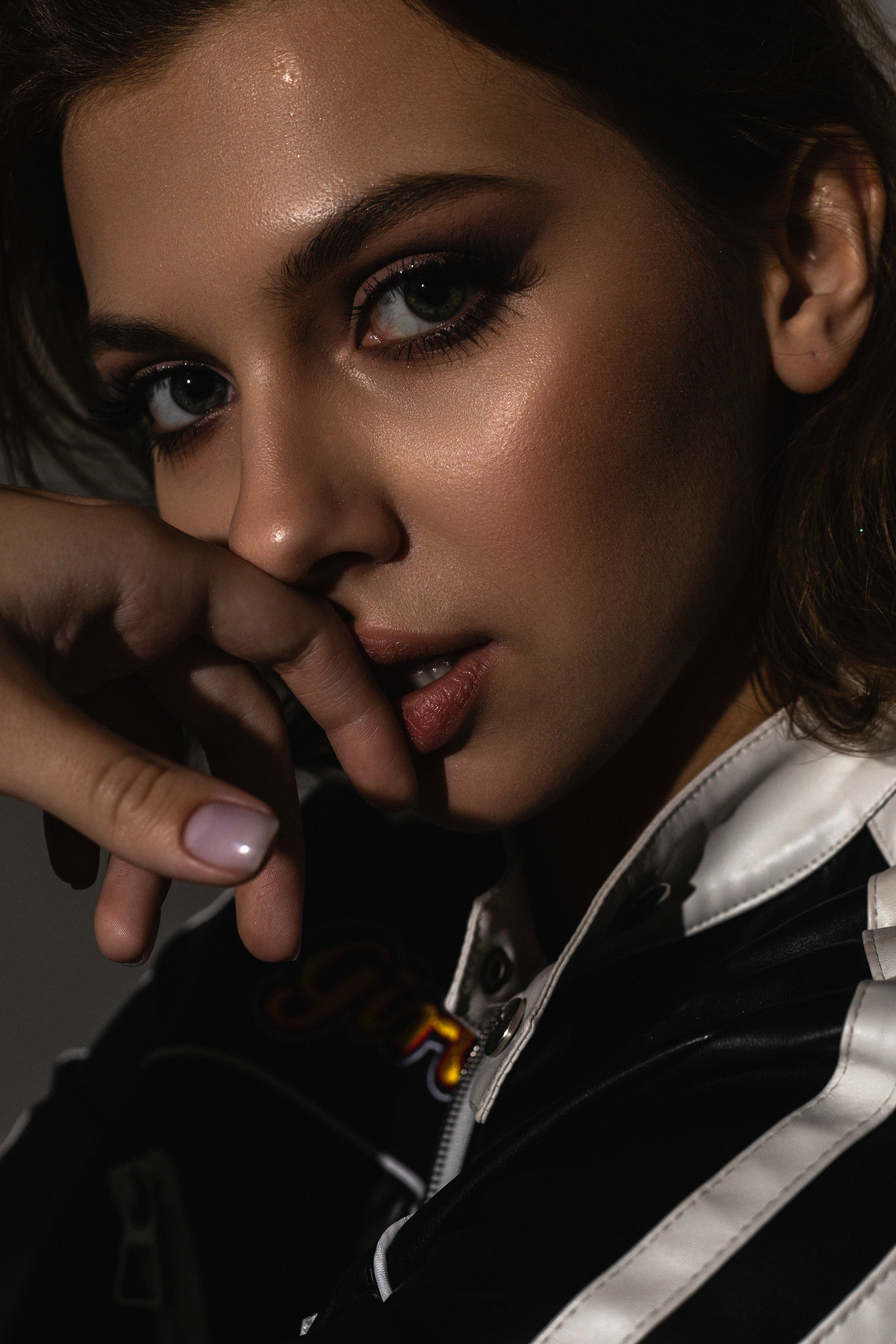 Студийная съёмка. Женский фотограф в Санкт-Петербурге, Москве и весь мир Алёна Мамаева