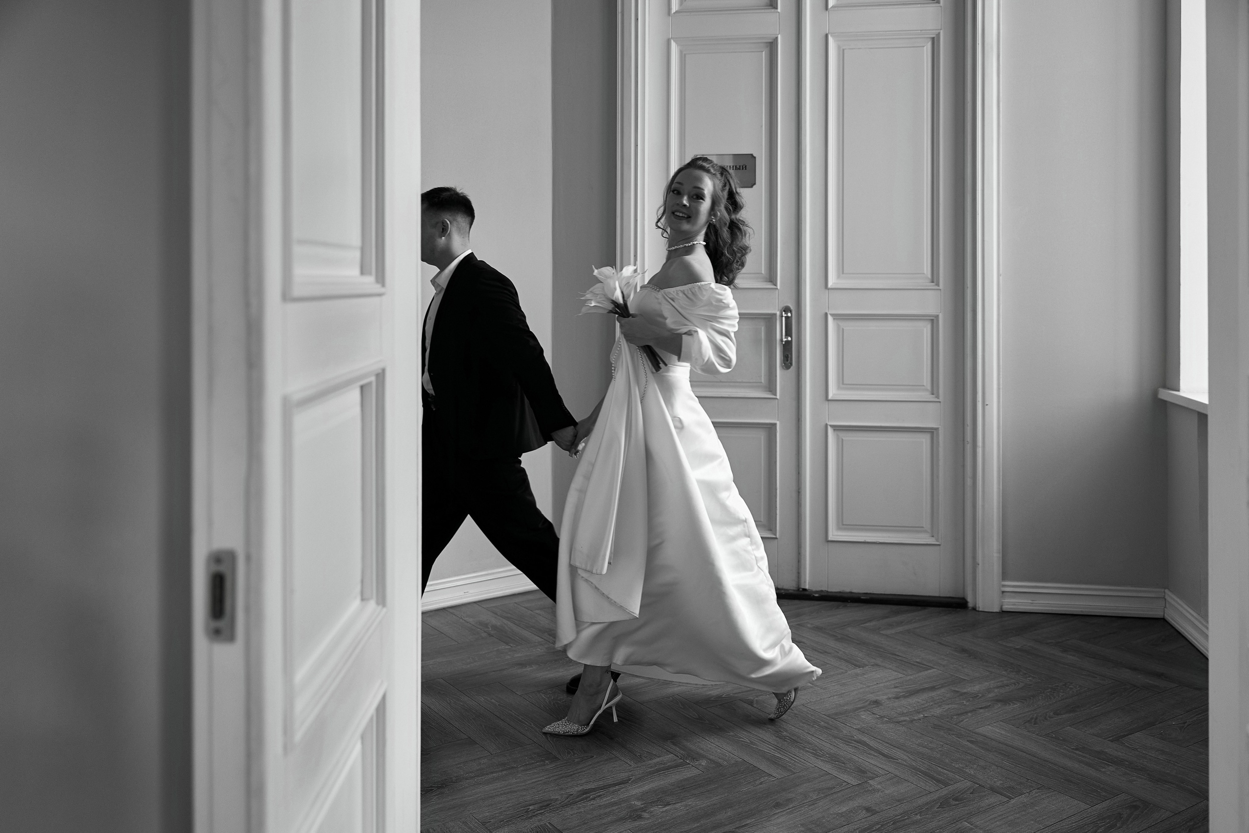 Свадебная фотосессия в гостинице и в студии