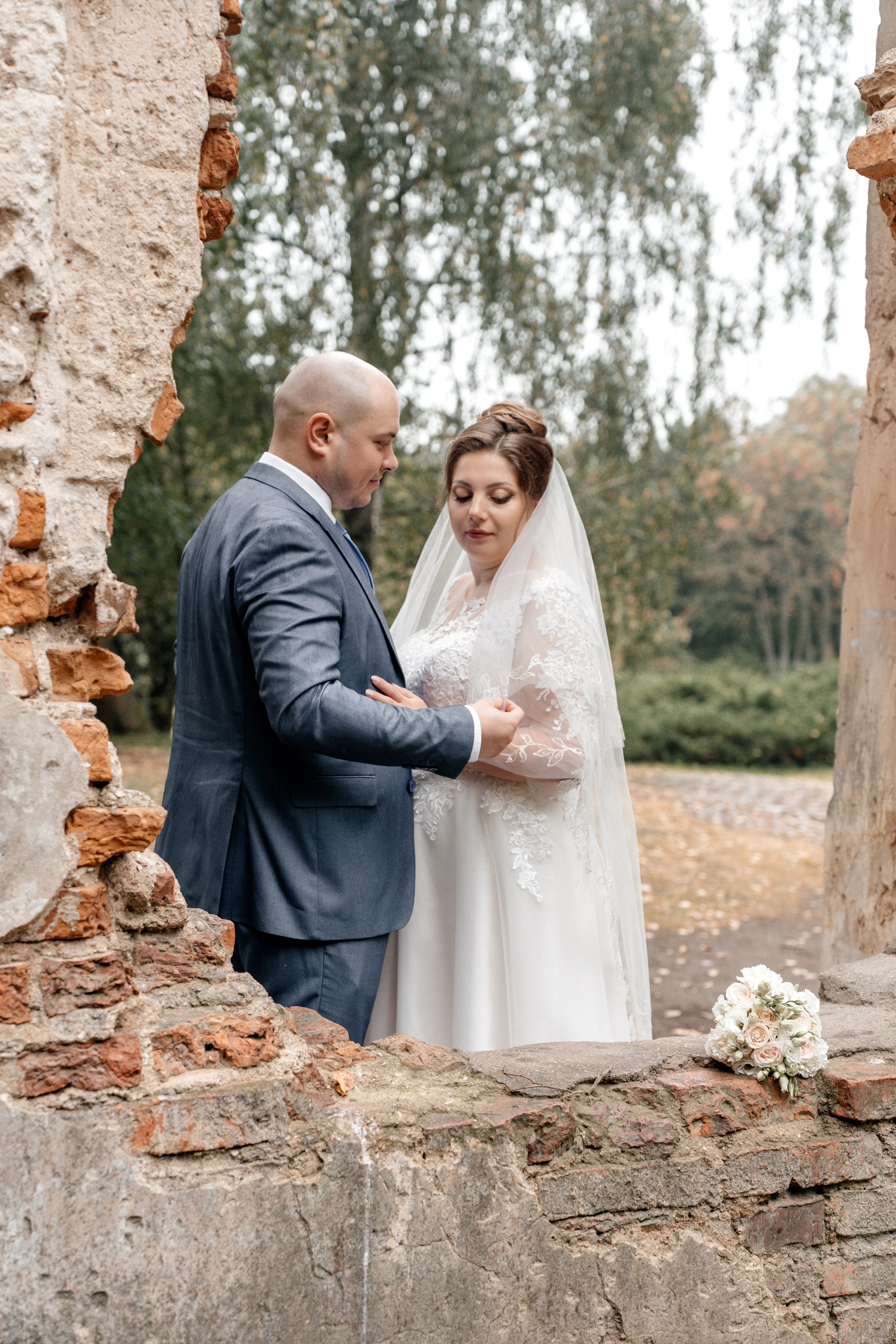 Дождливый день создания семьи. Ваш семейный фотограф в Минске — Вика Трегубова
