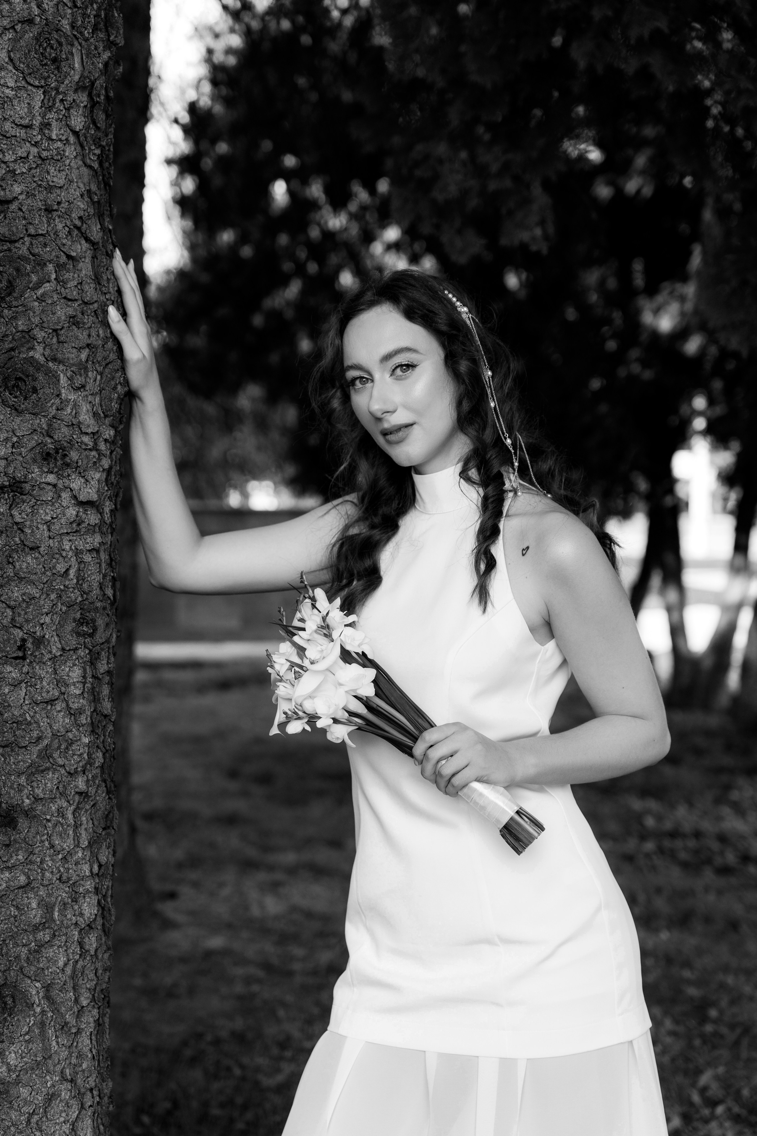 Любовь на фоне старого аэропорта. Ваш семейный фотограф в Минске — Вика Трегубова