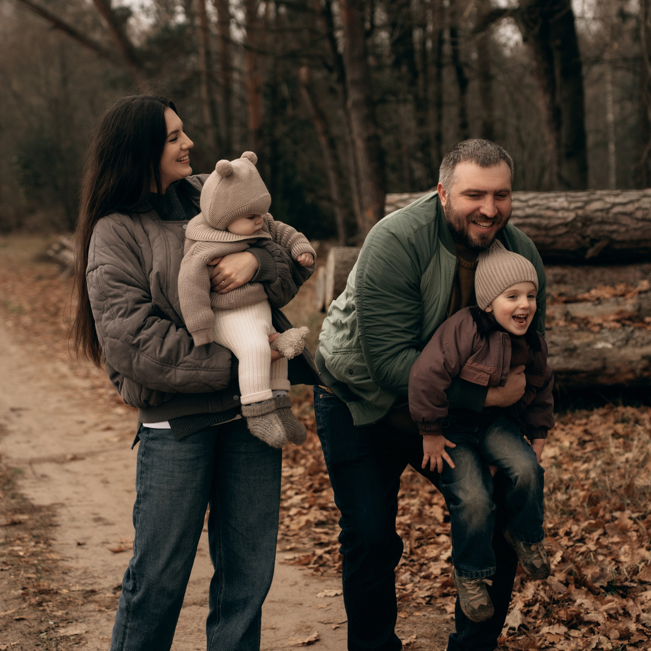 Осенняя семейная фотосессия. Ваш семейный фотограф в Минске — Вика Трегубова