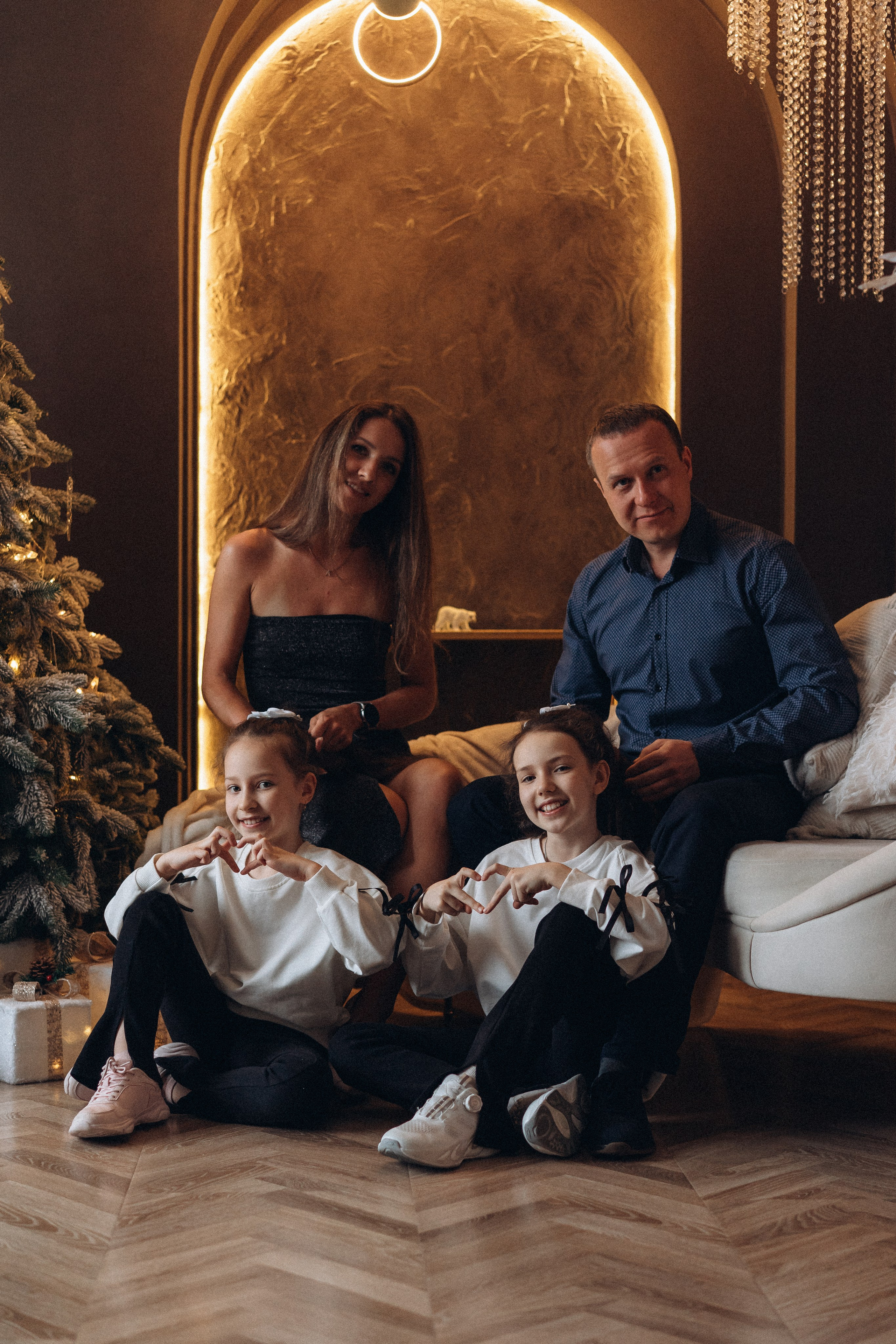 Семейная съемка в студии. Фотограф Екатеринбург Кокшарова Александра