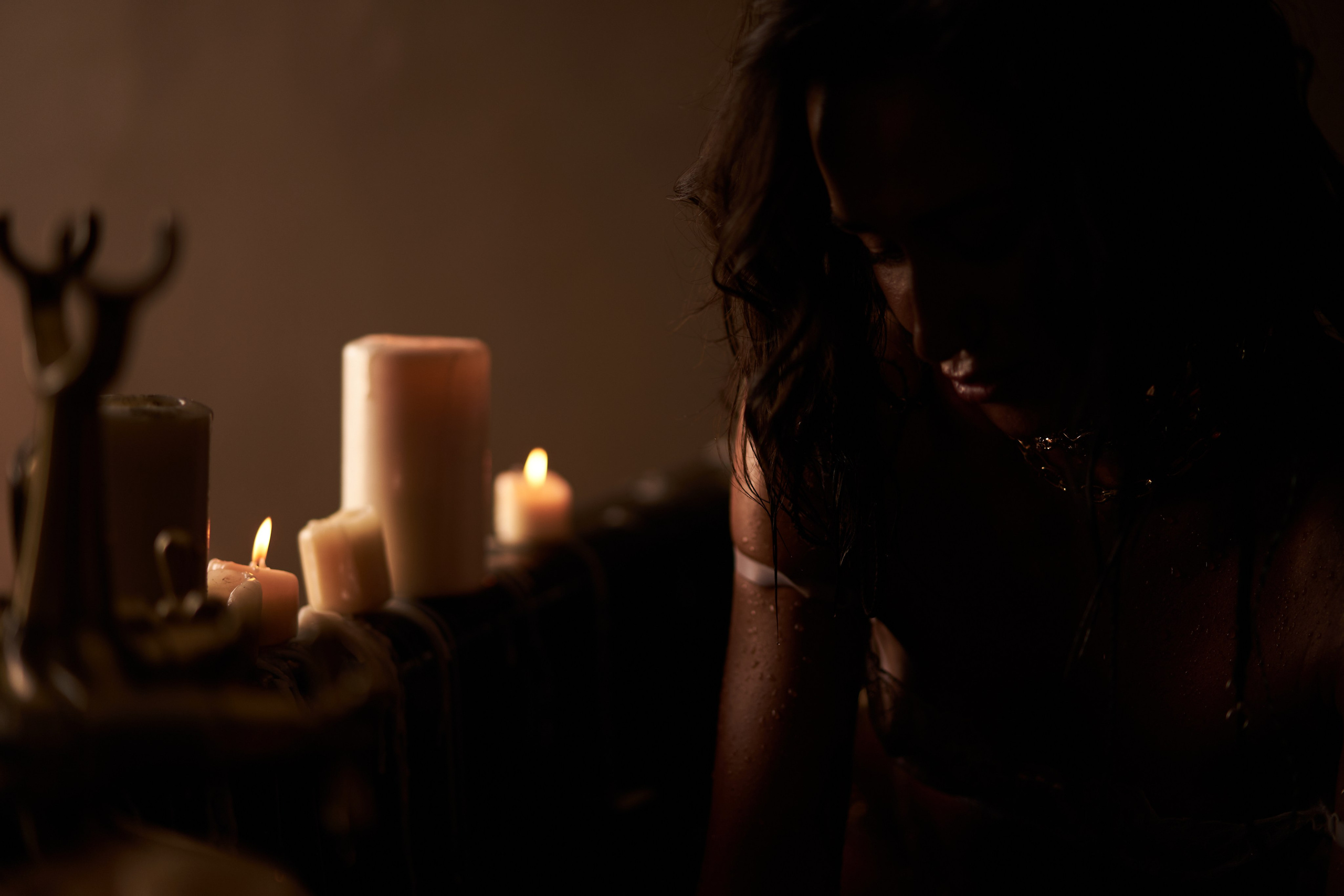 Будуарная фотосессия в студии с водой. Фотограф Екатеринбург Кокшарова Александра