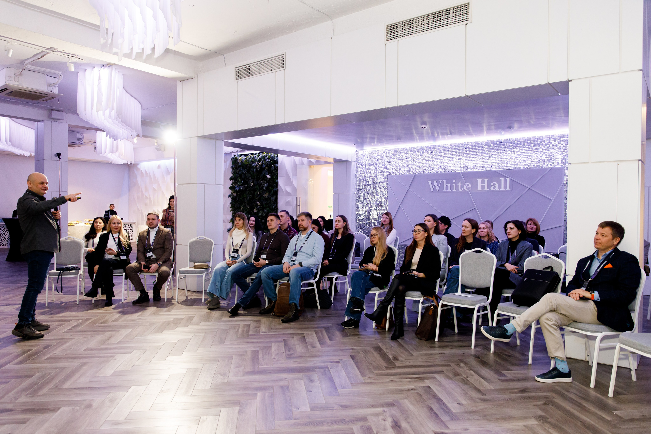 Деловое мероприятие клуба недвижимости «Движение». Фотограф Дмитрий Молчанов | Фотограф Пермь | Фотограф