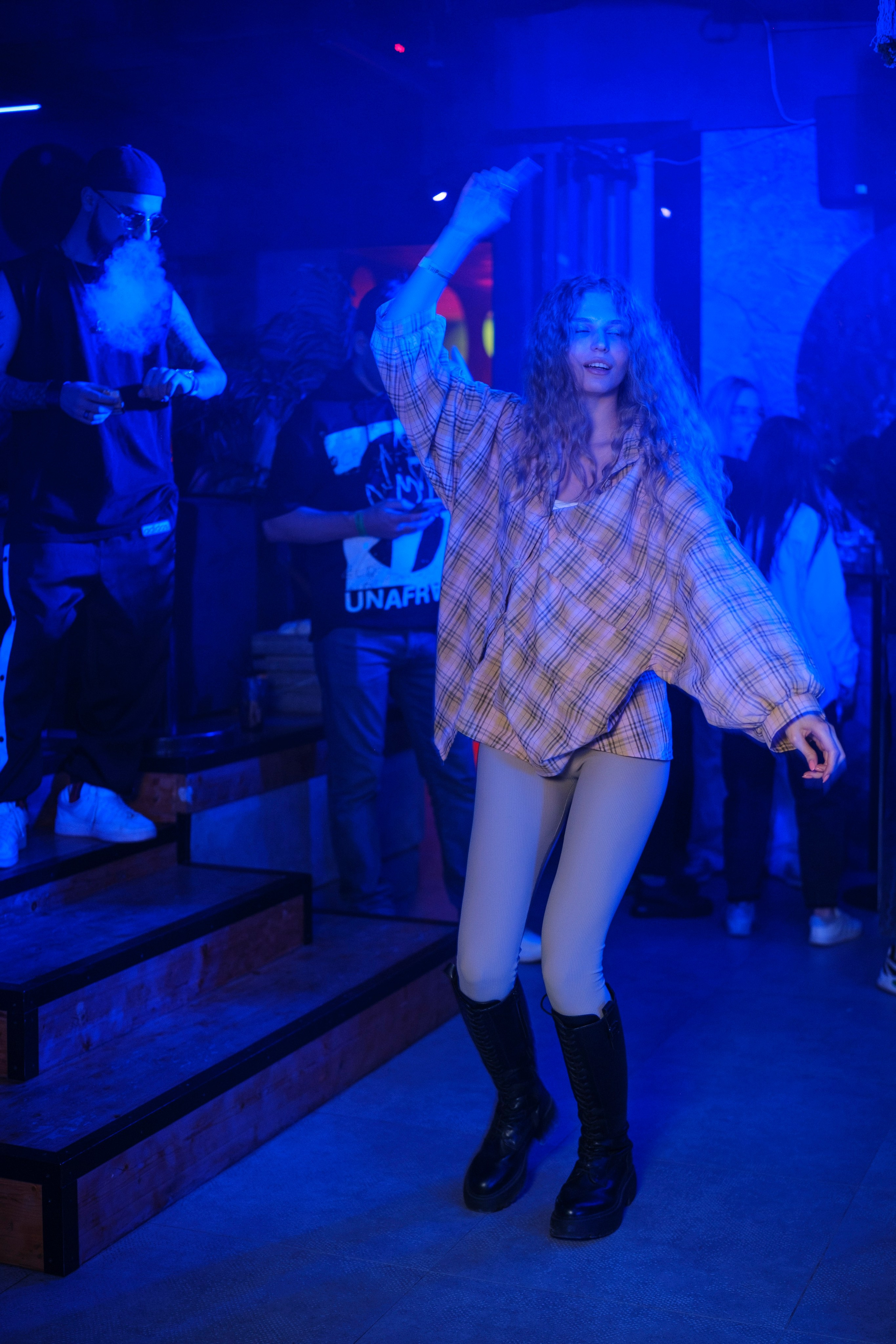 Embargo 2/03. Главная