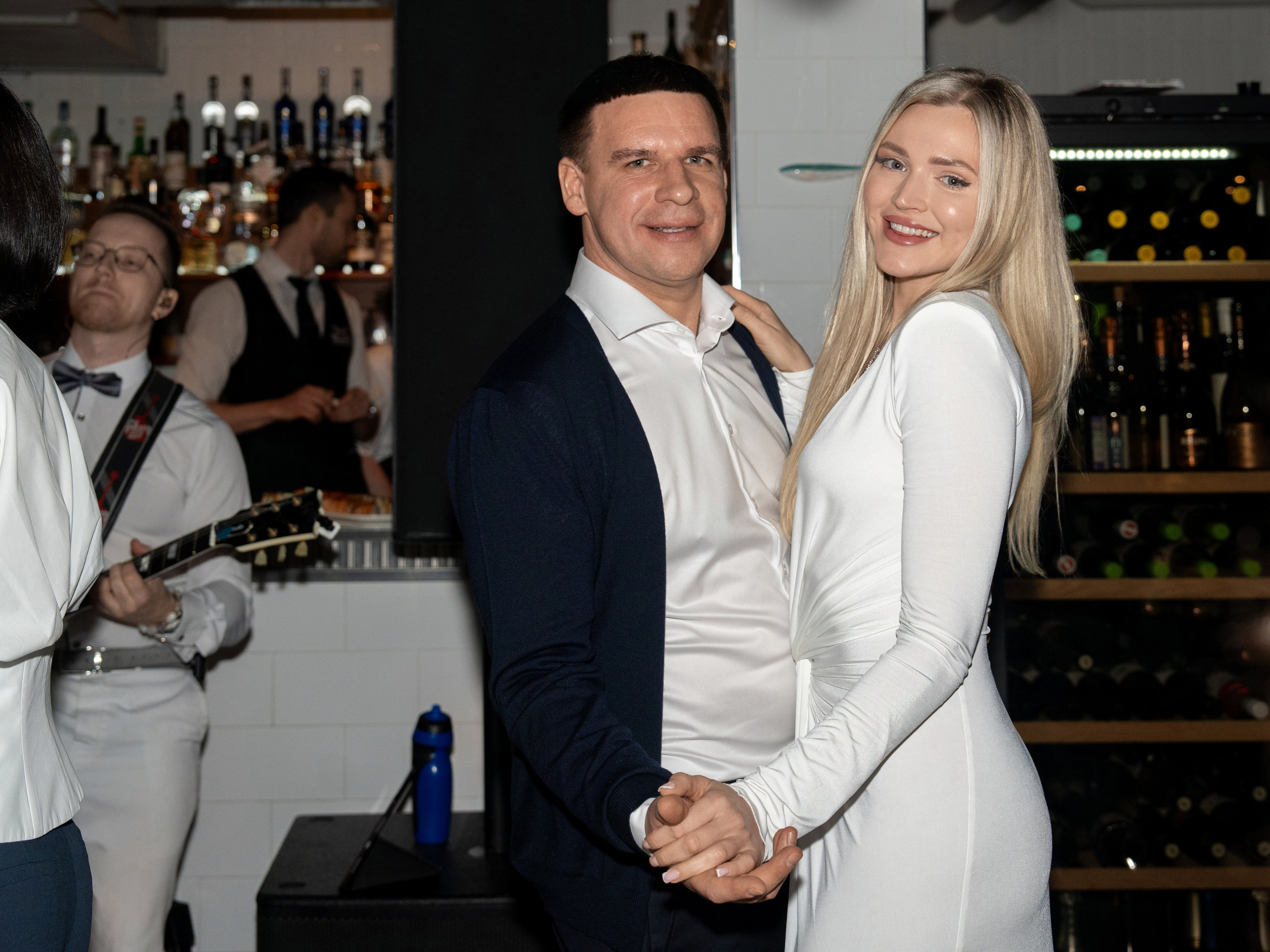 Новый год 2025 в ресторане Сахалин. Репортажный фотограф в Красной Поляне и Сочи Павлюченко Екатерина