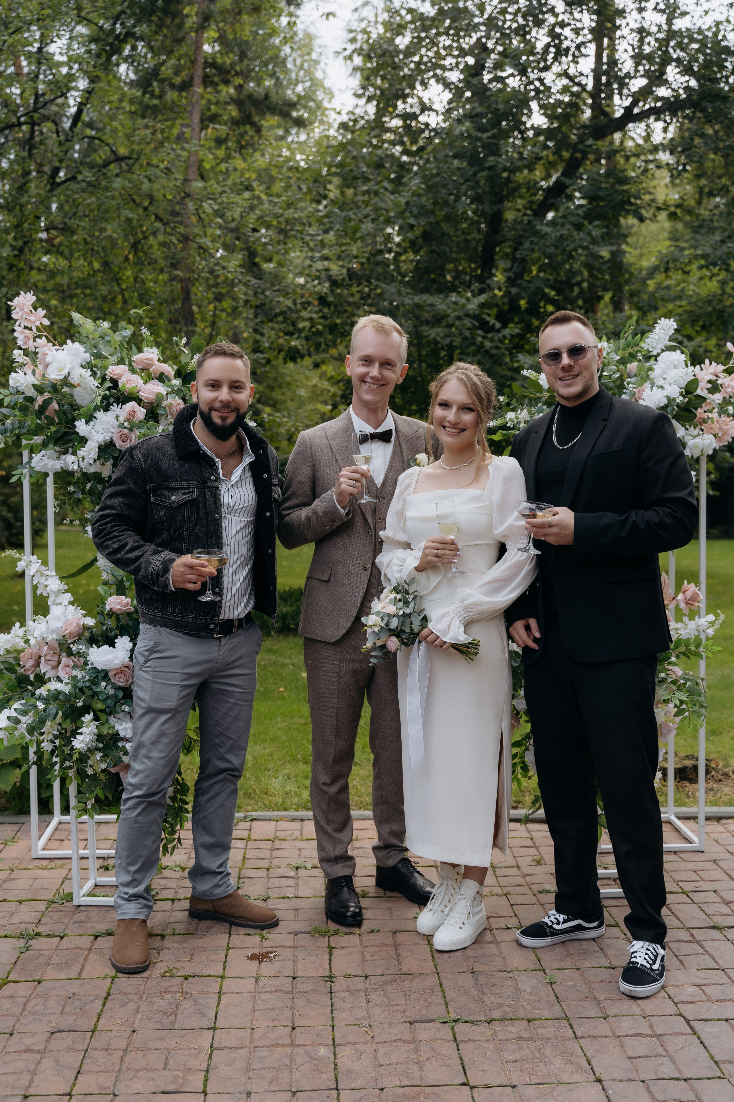 Саша и Даша. Свадебный и семейный фотограф в Новосибирске Наталья Зорина