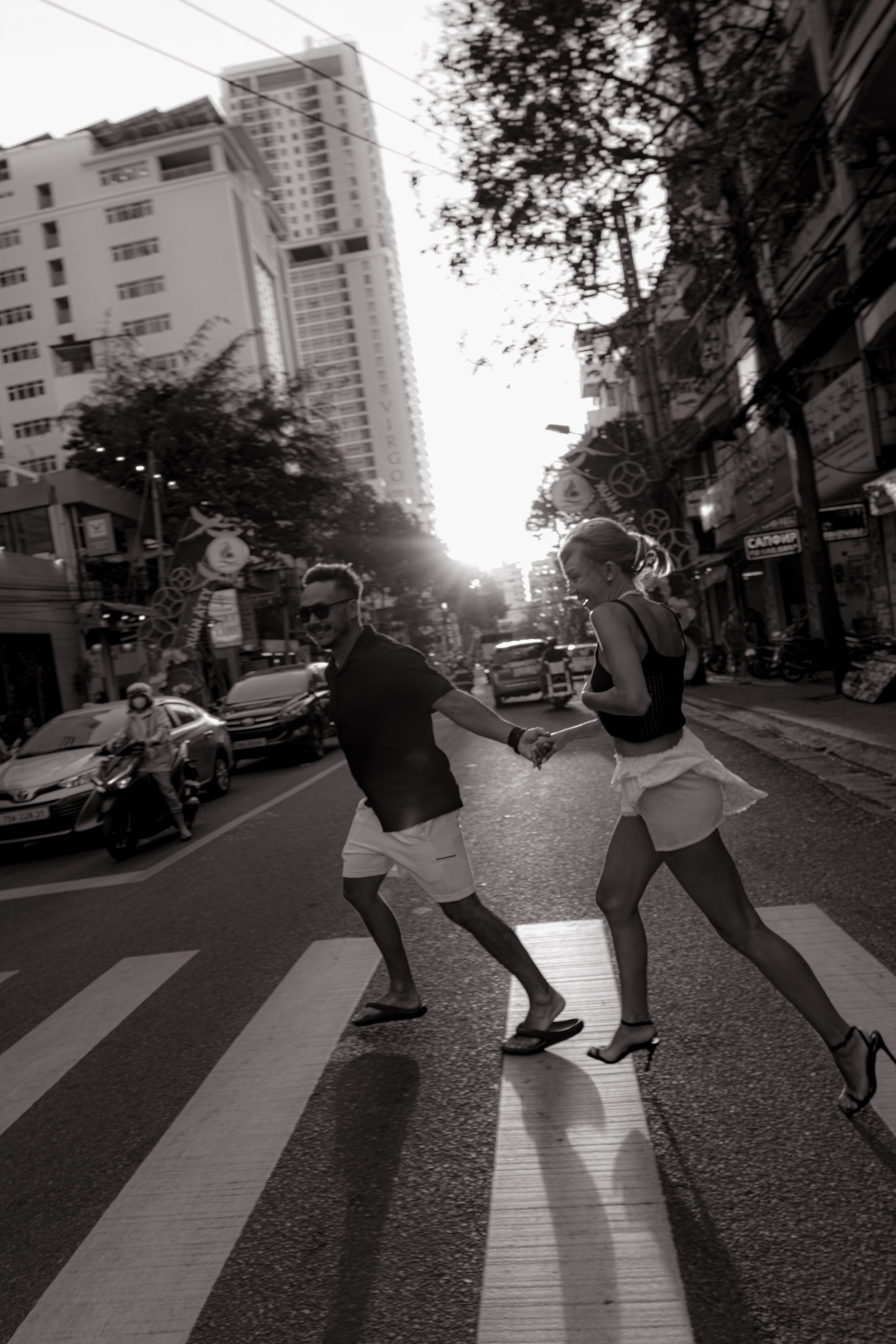 Rasilya and Ildar. An hour before sunset. Portrait photographer Nha Trang | Julia Meshanina