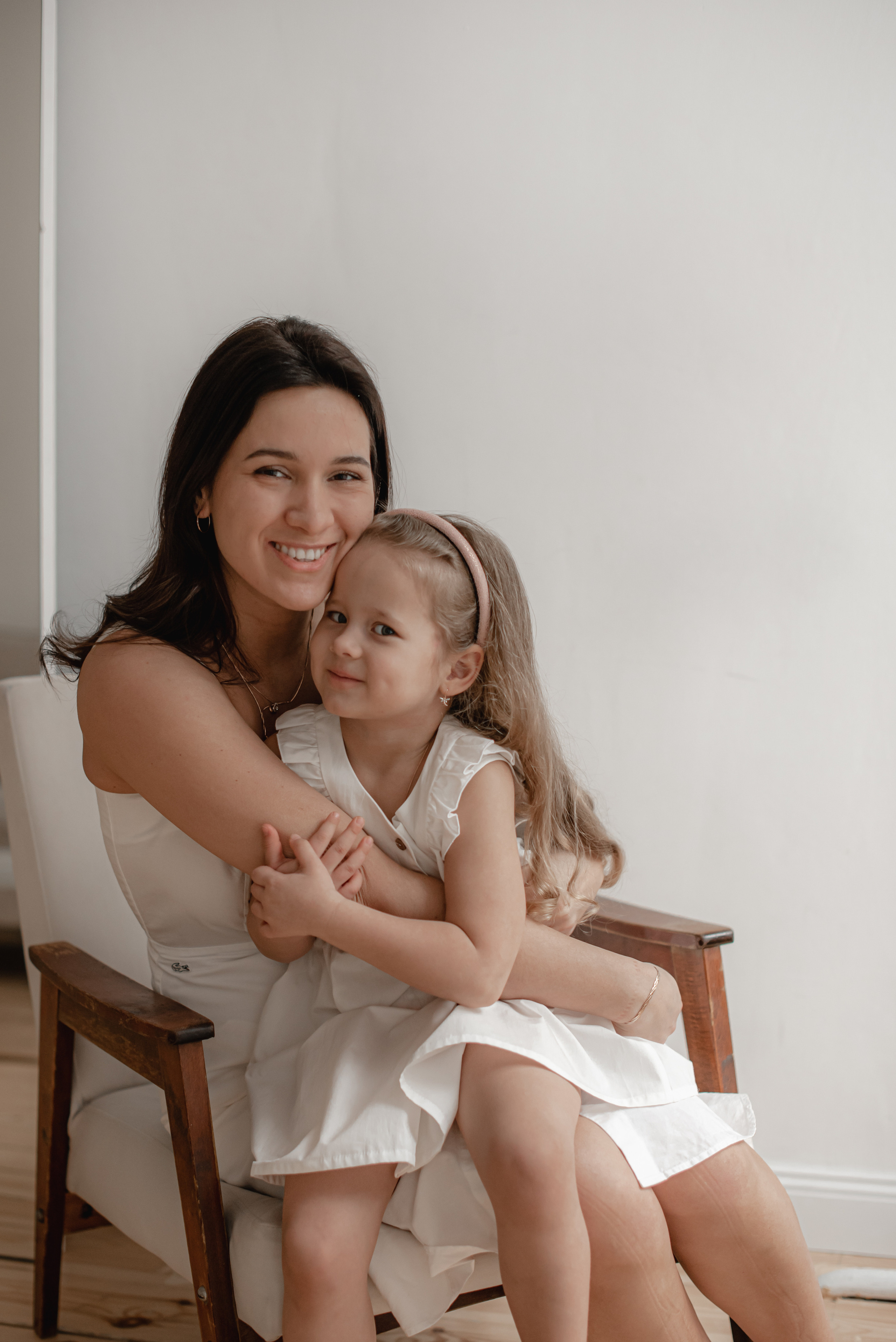 Студийные съёмки, портфолио. Фотограф на крещение и венчание, семейный фотограф в Санкт-Петербурге