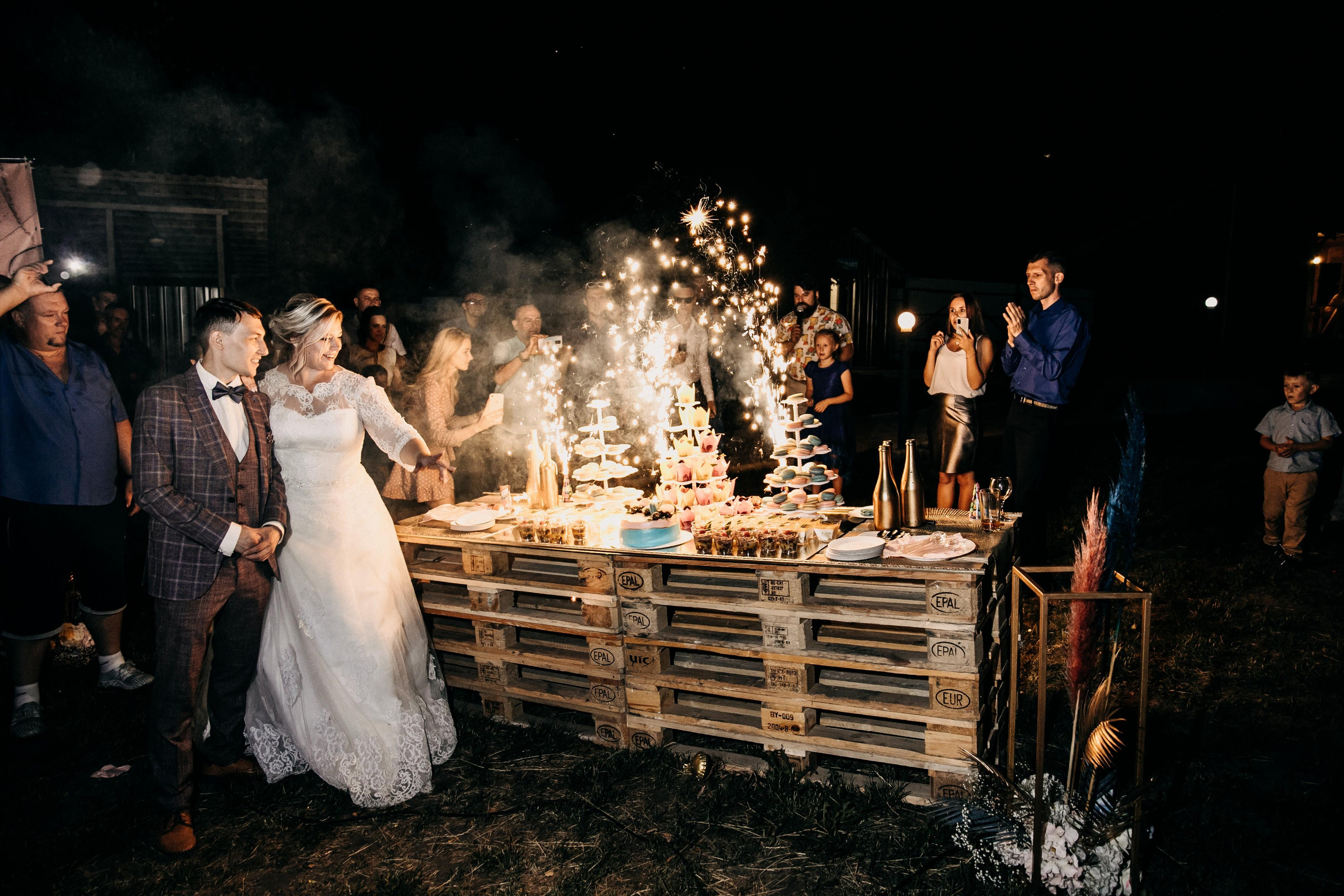 Видели ночь, гуляли всю ноооочь до утраааа. Свадебный фотограф в Новосибирске Анастасия Бантик