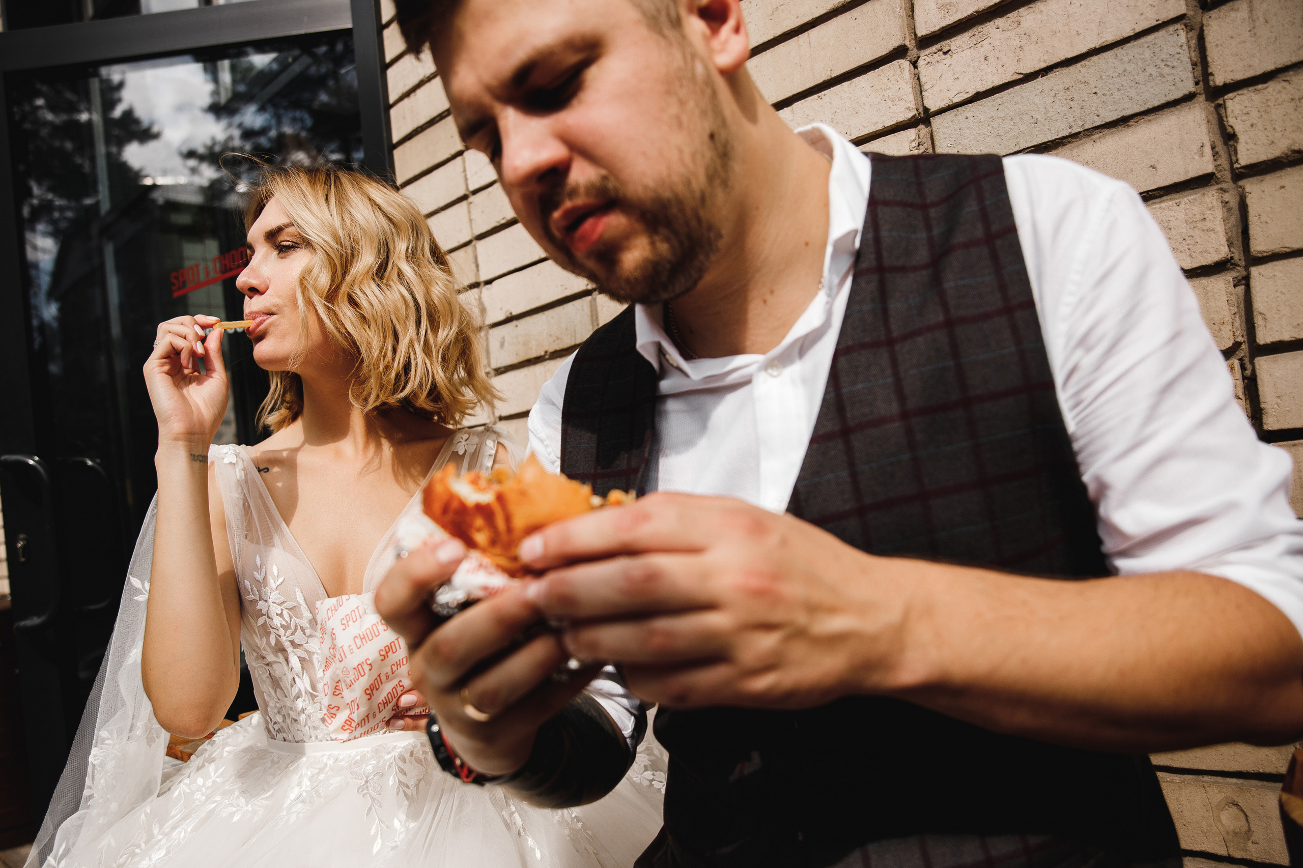 Бургеры сближают. Свадебный фотограф в Новосибирске Анастасия Бантик