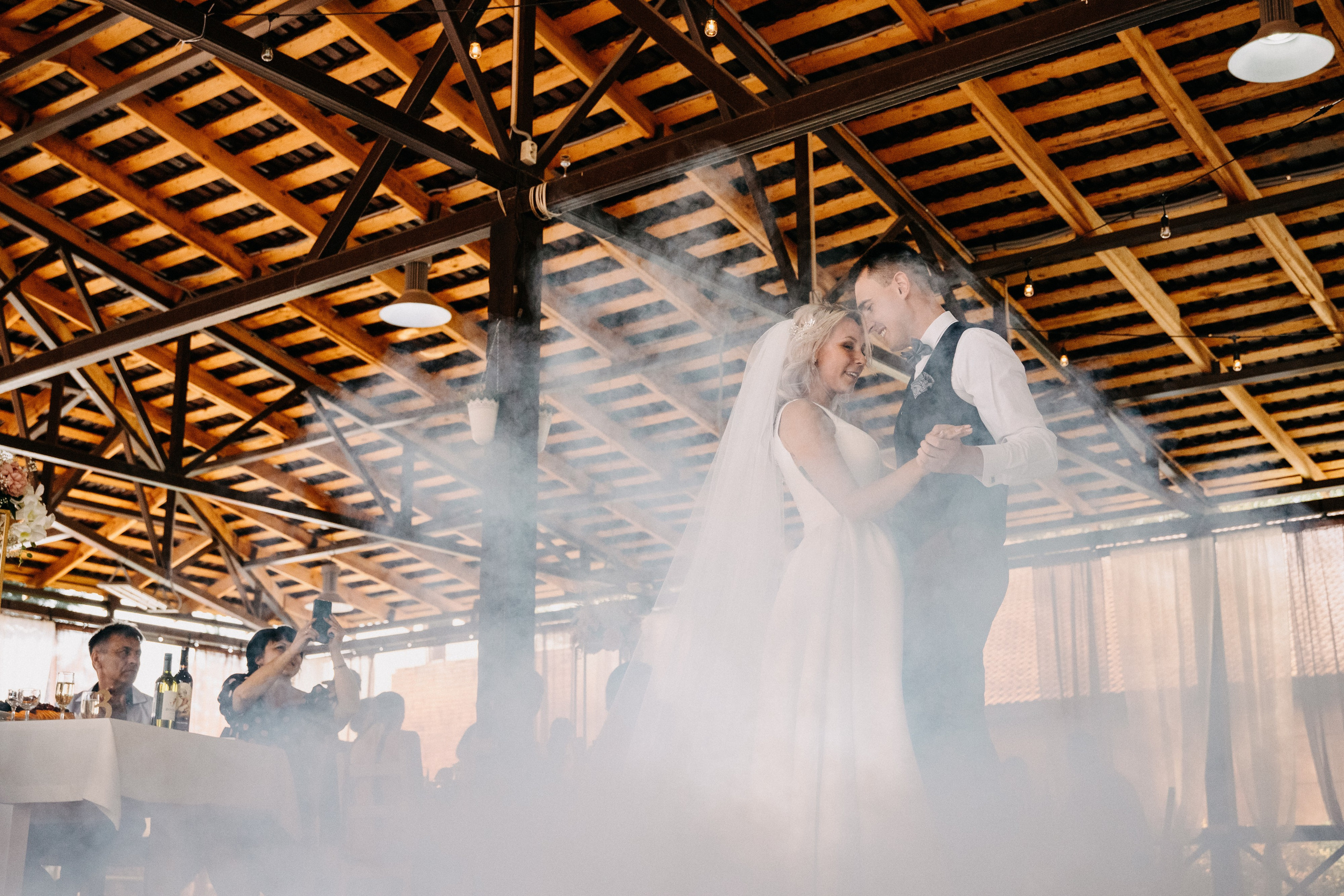 Moment. Свадебный фотограф в Новосибирске Анастасия Бантик