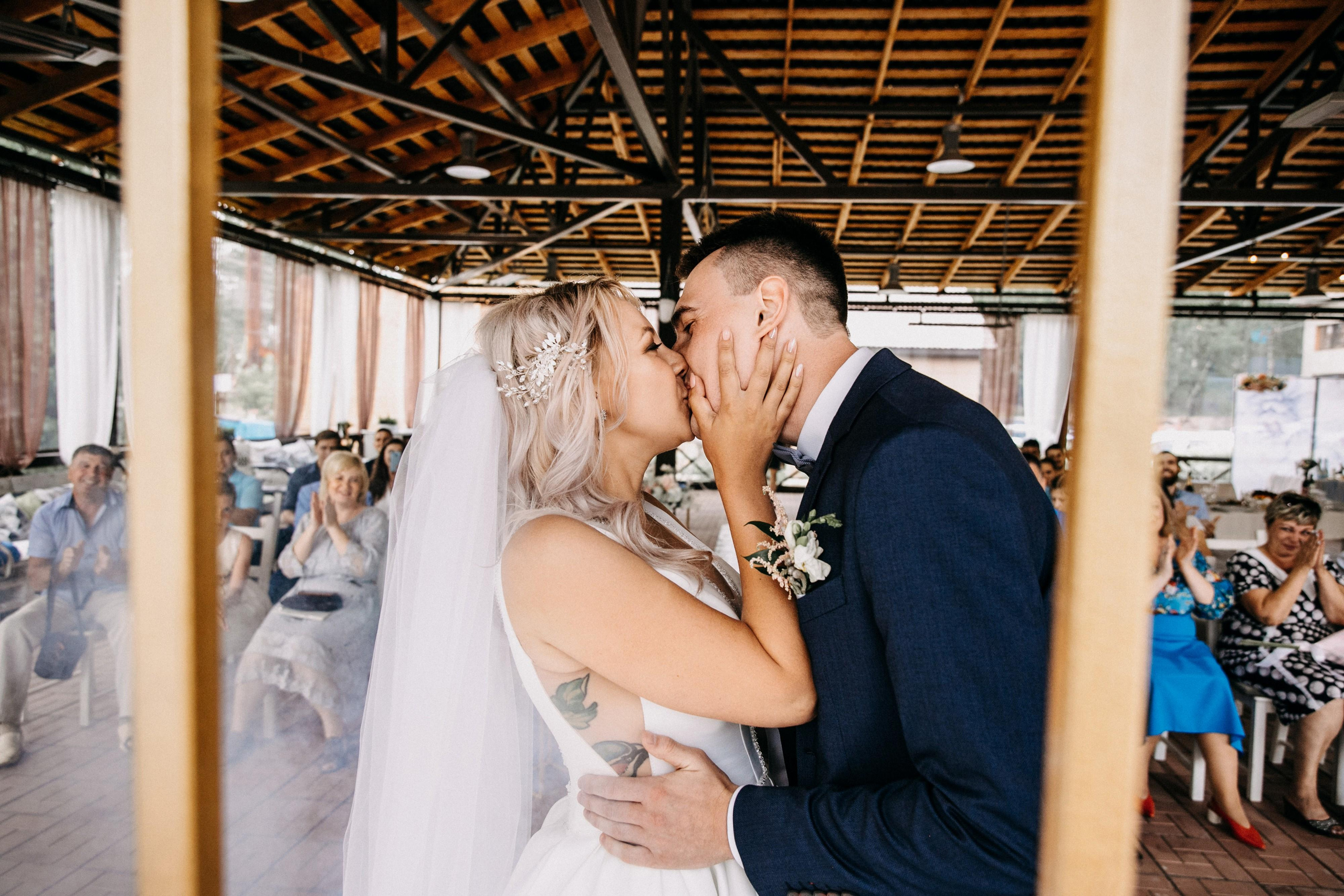 Moment. Свадебный фотограф в Новосибирске Анастасия Бантик