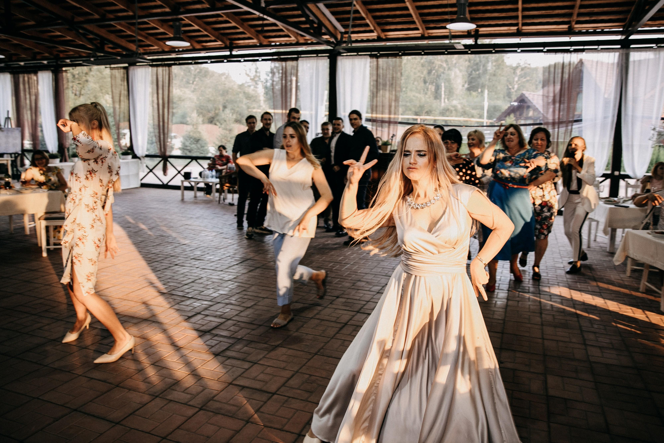 Moment. Свадебный фотограф в Новосибирске Анастасия Бантик