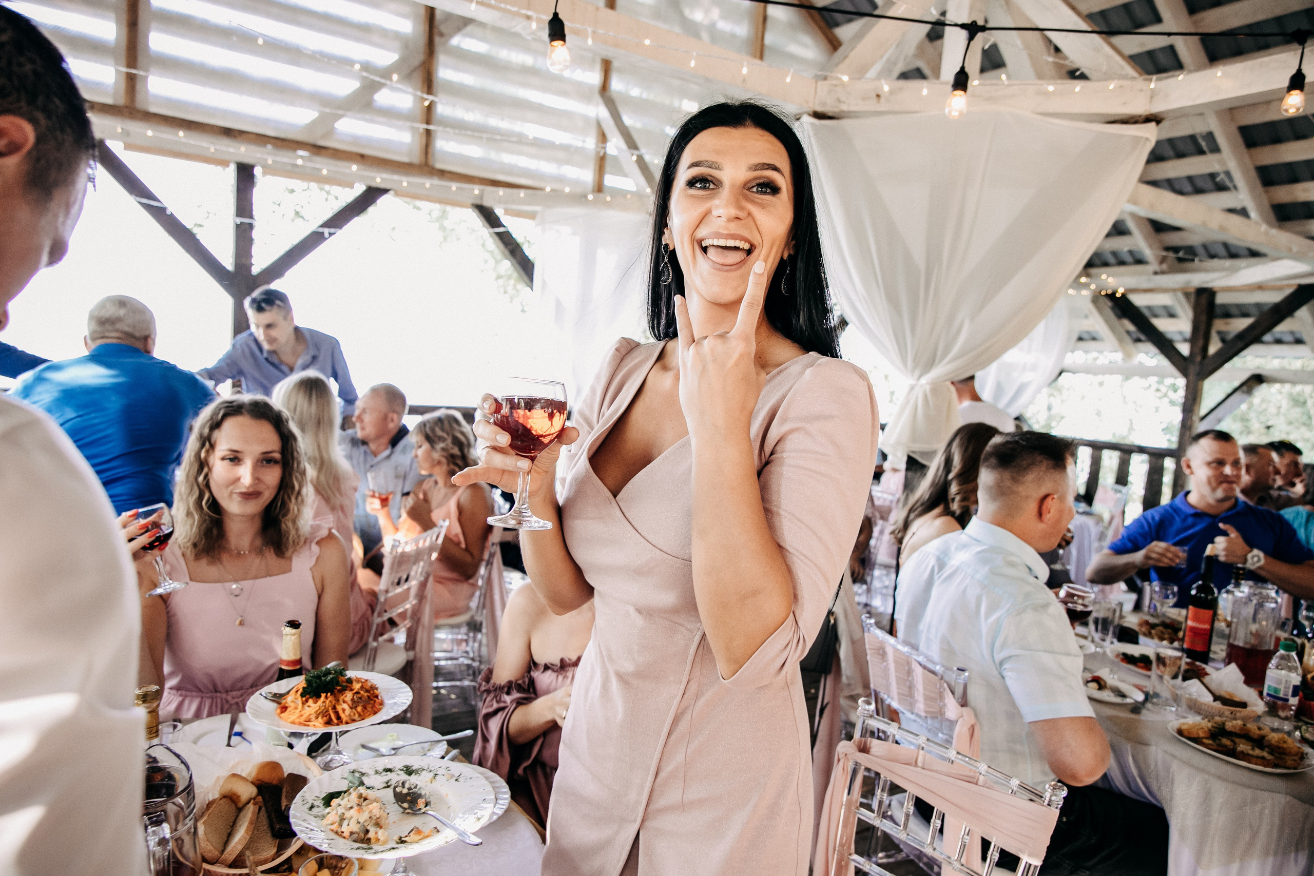 Видели ночь, гуляли всю ноооочь до утраааа. Свадебный фотограф в Новосибирске Анастасия Бантик