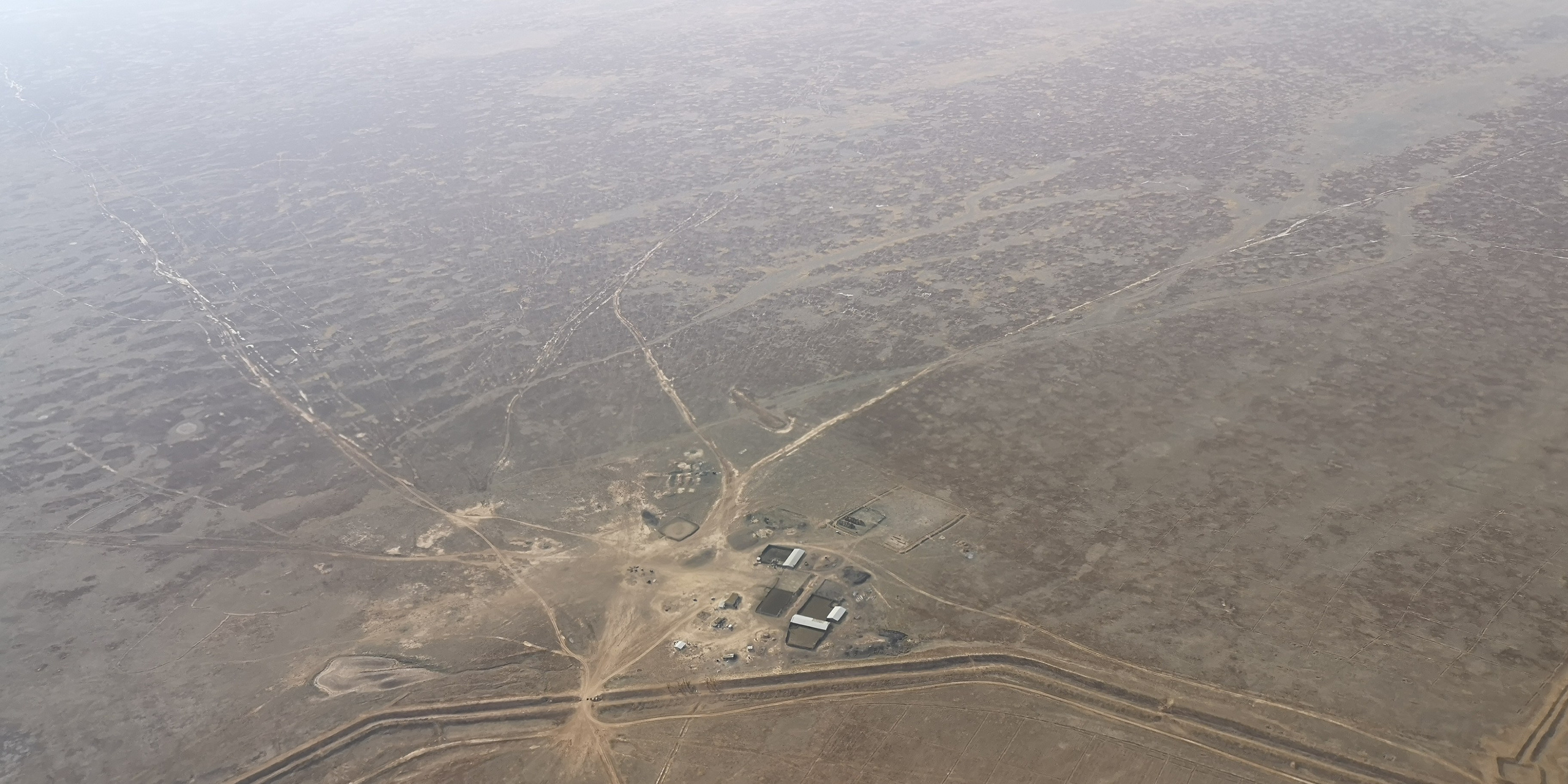 Каспийское море (наука на Ла-8) (2021 г.). Фотоальбом показывающий увлекательный мир авиации и мир медведей Андрея Иванова