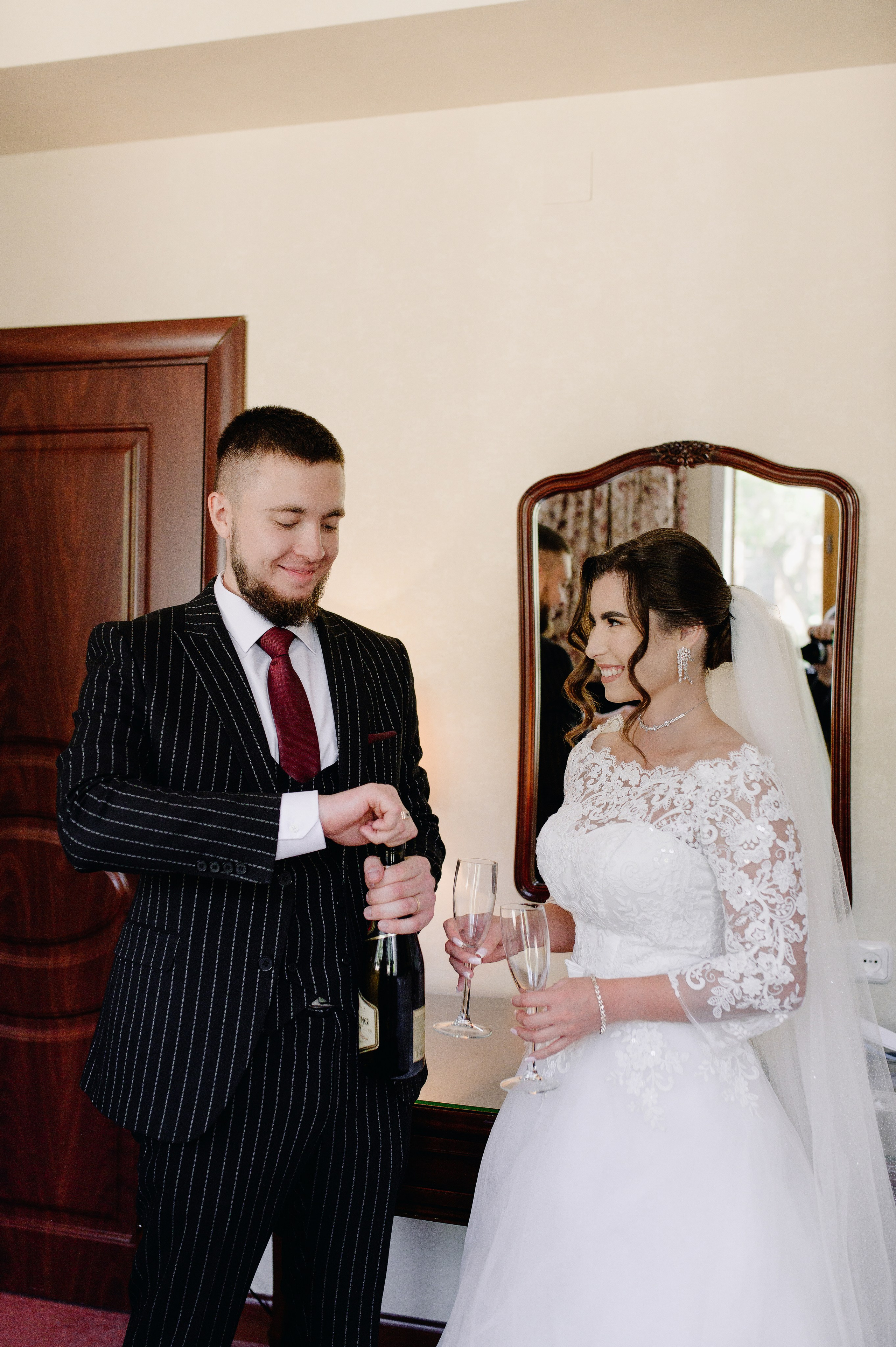 Кристина и Максим — камерная семейная свадьба в Караганде. Свадебный фотограф Караганда