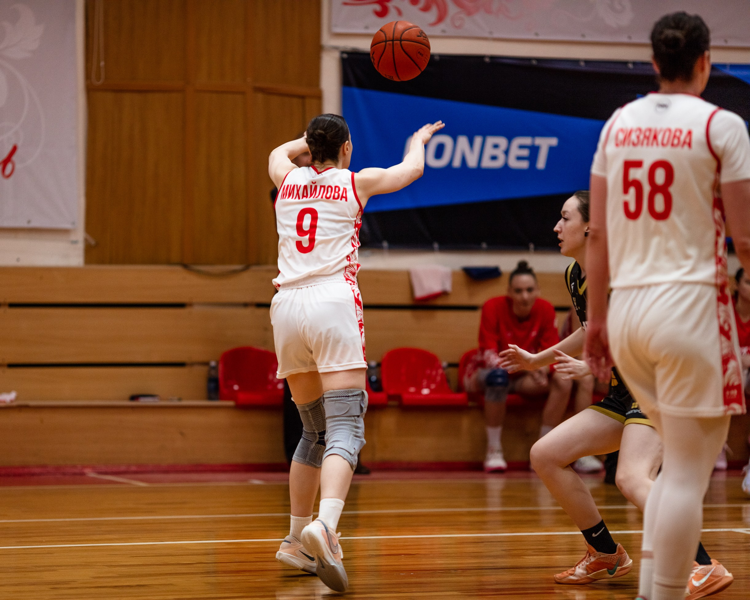 БК Юность — ЧГУ-Атланта / 3 игра. Фотография