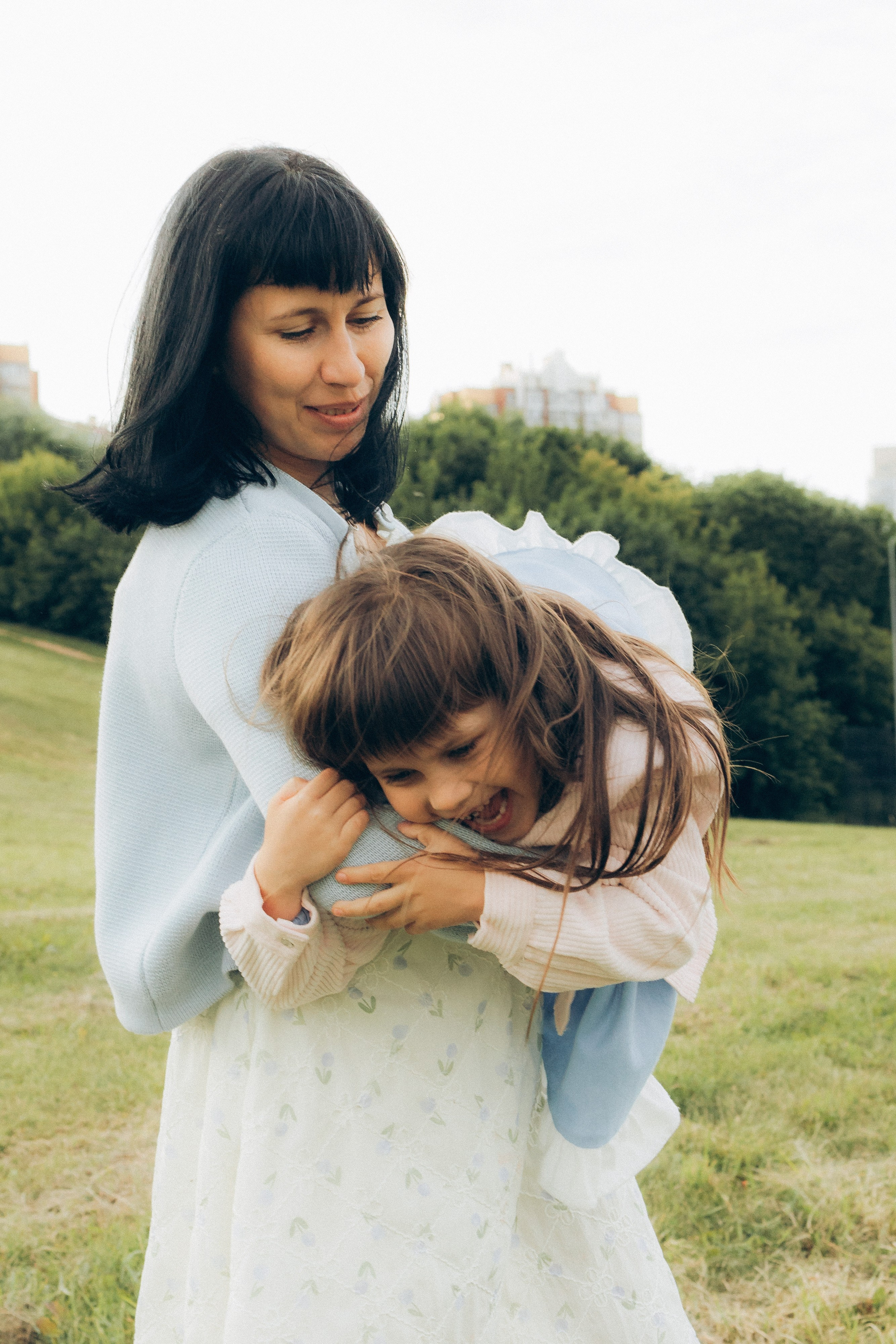 мама поймала