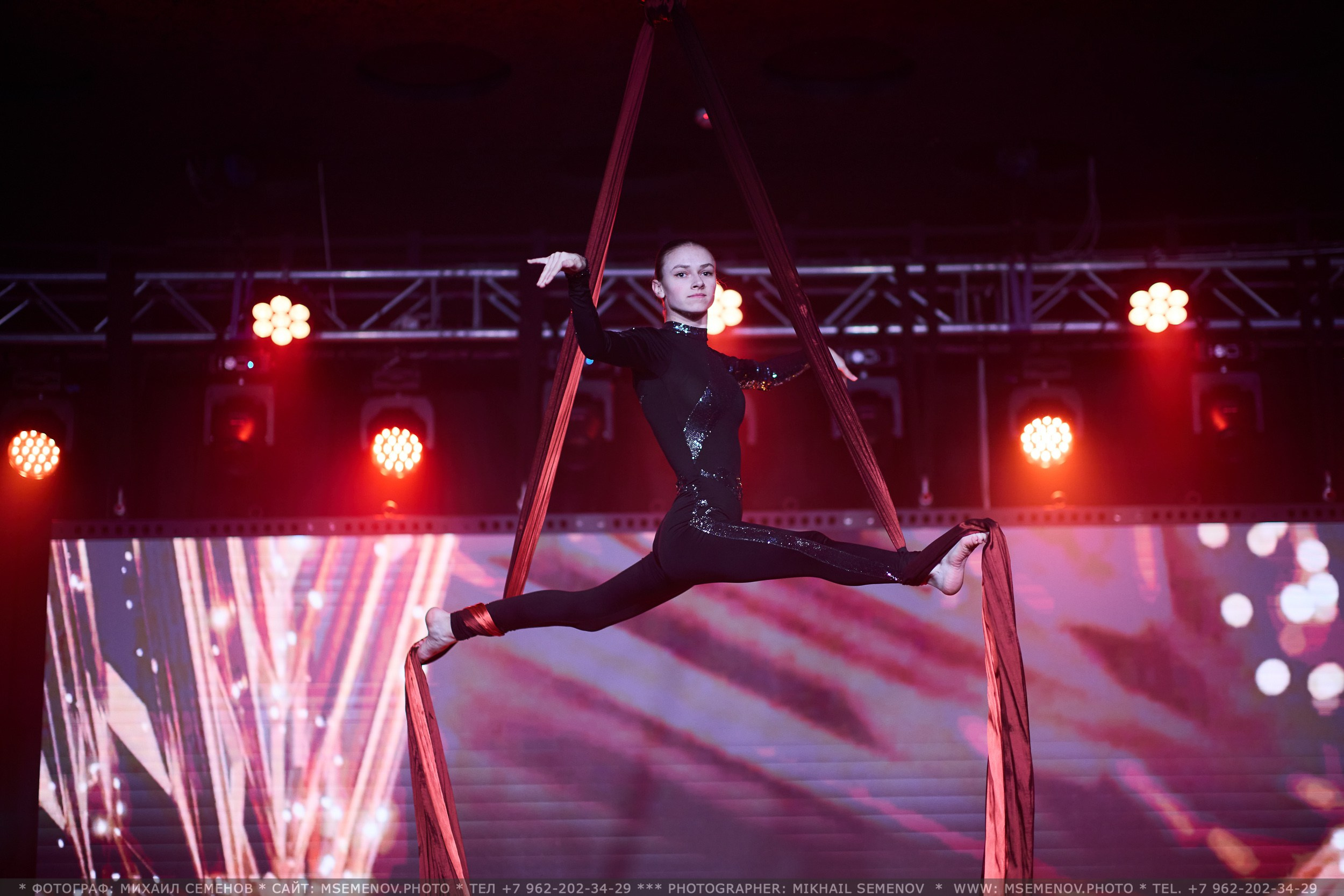 АНОНС фоторепортажа с Юбилейного концерта «ГРАЦИЯ». Фотограф, фотопроекты Михаила Семенова в Ярославле. Фотошкола