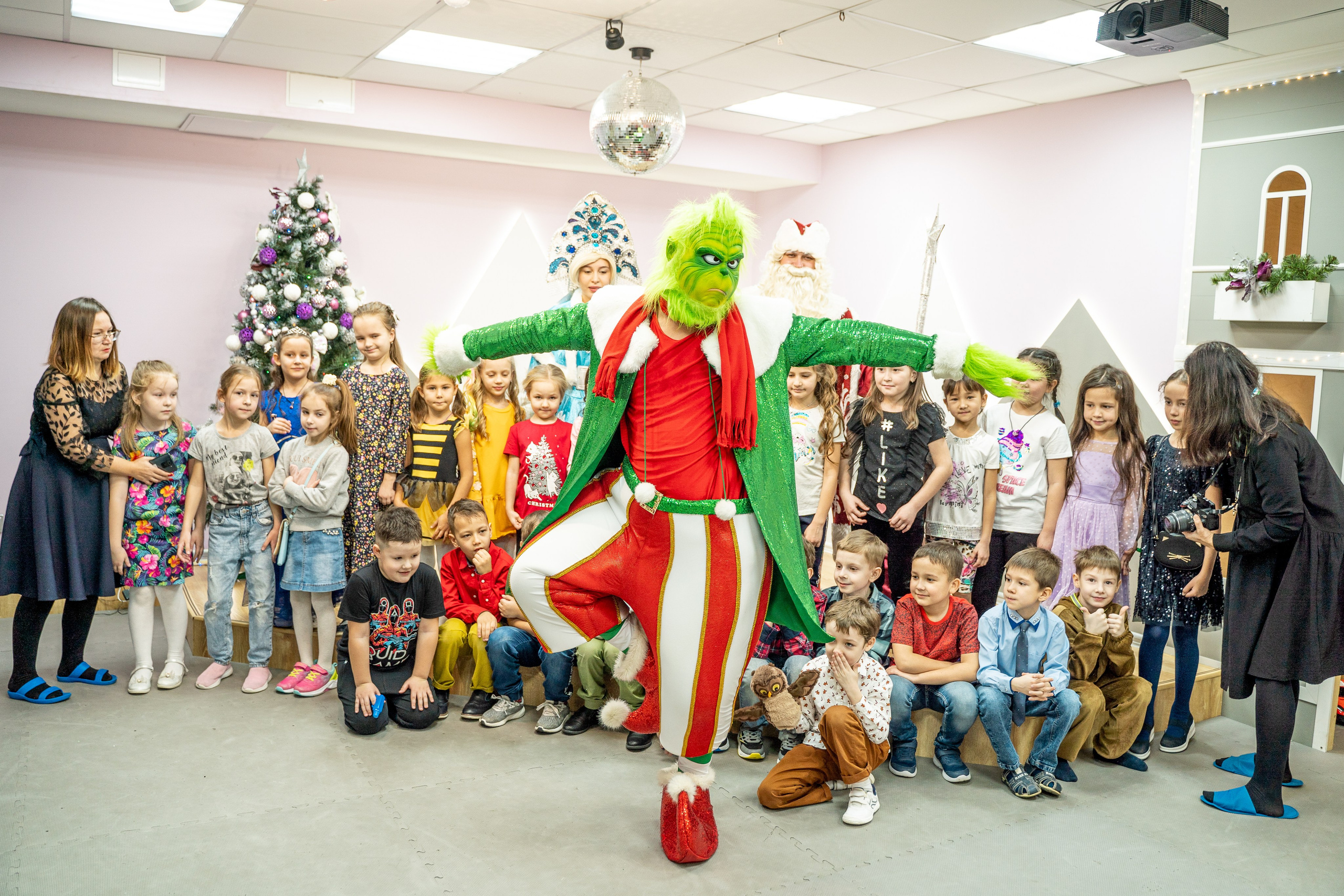 1 гимназия Новогодний утренник. Свадебный и репортажный фотограф в Уфе| Осетрова Ольга