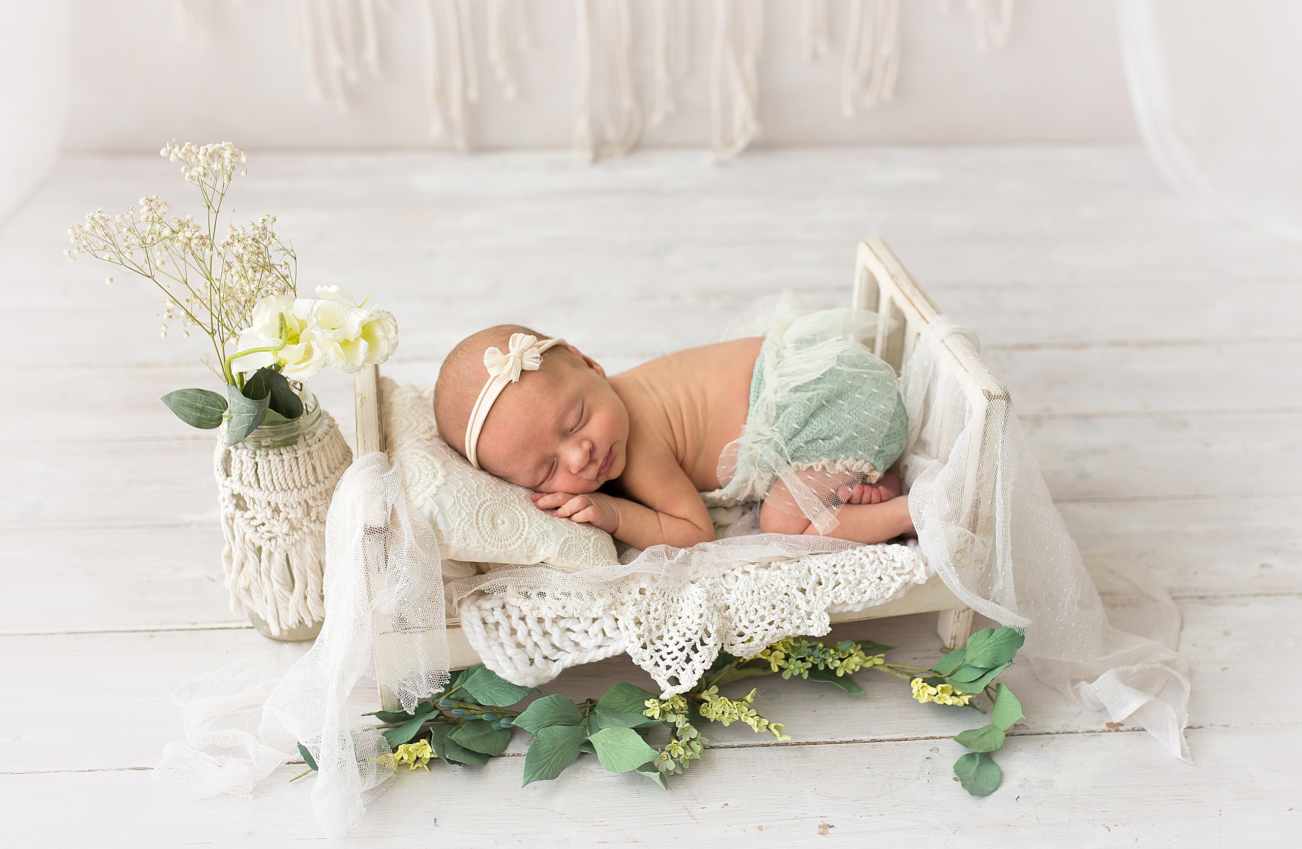 Фотосессия новорождённого. Фотограф новорождённых малышей и детский фотограф В Казани Лана Максим