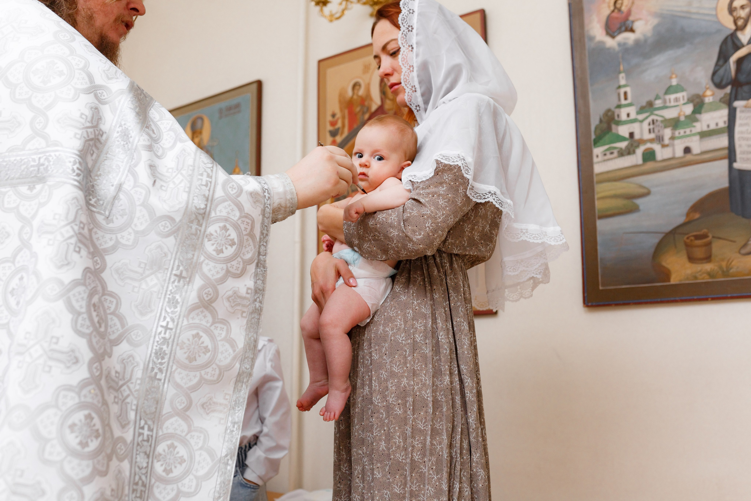Крещение в храме города Верхняя Пышма. Семейный фотограф в Екатеринбурге