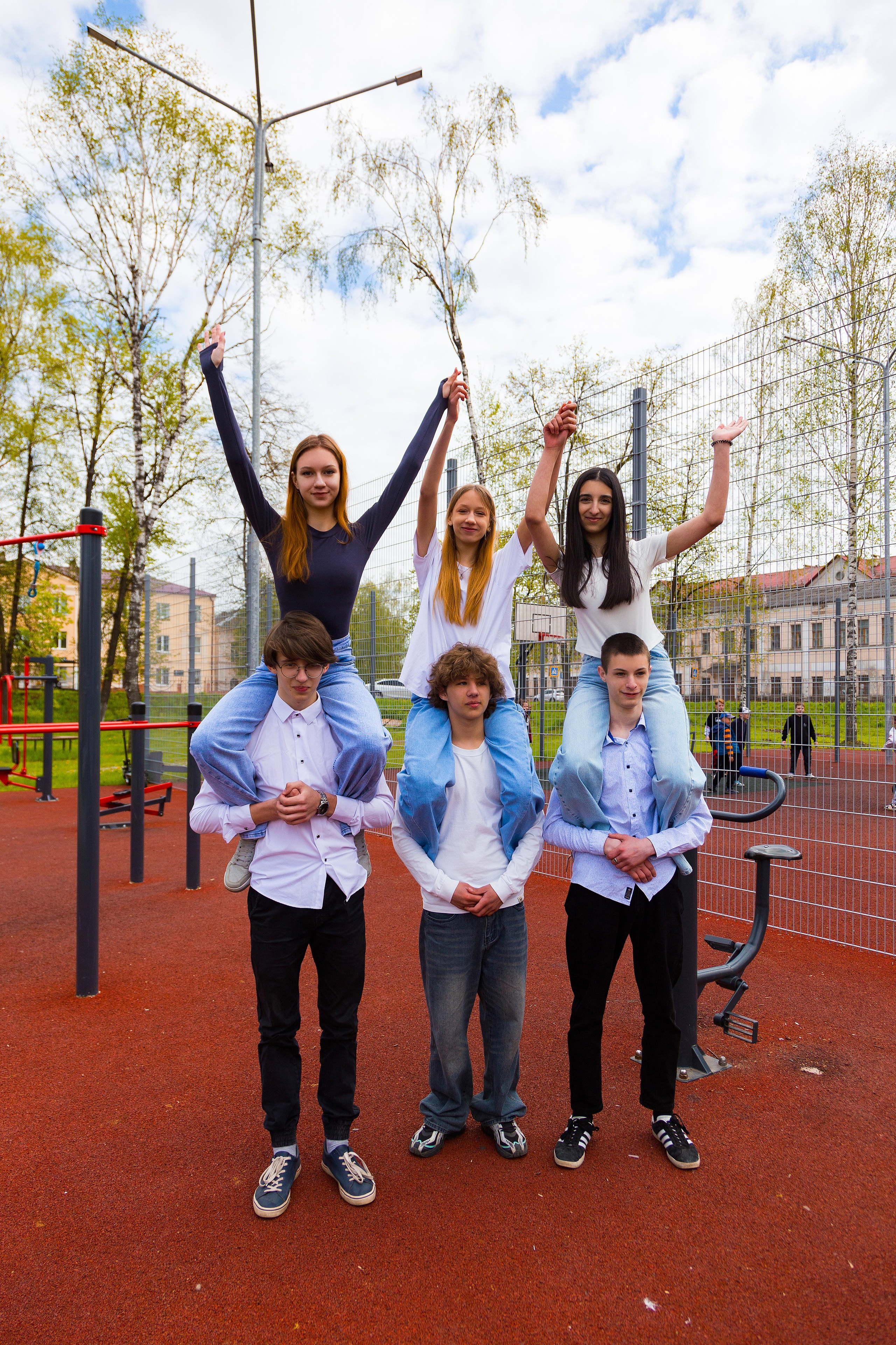 Групповые фото 9-11 класс. Выпускные альбомы в Твери и области