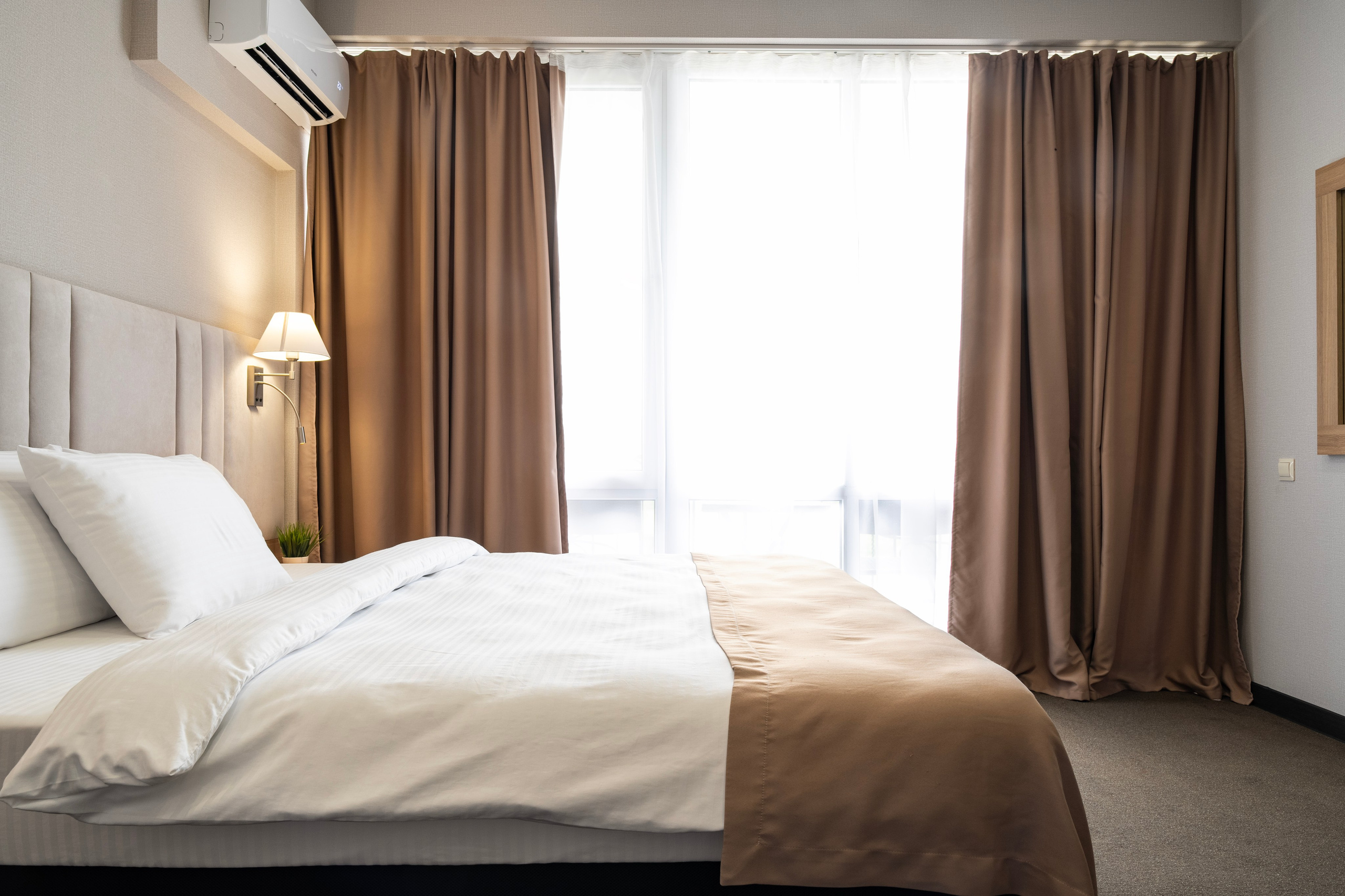 Отель Sariya. Главная