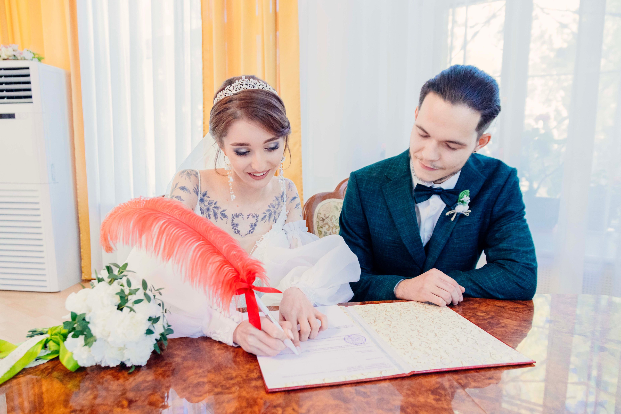 Свадебный день Елены и Дмитрия. Профессиональный фотограф Максим Романов в городе Хабаровске