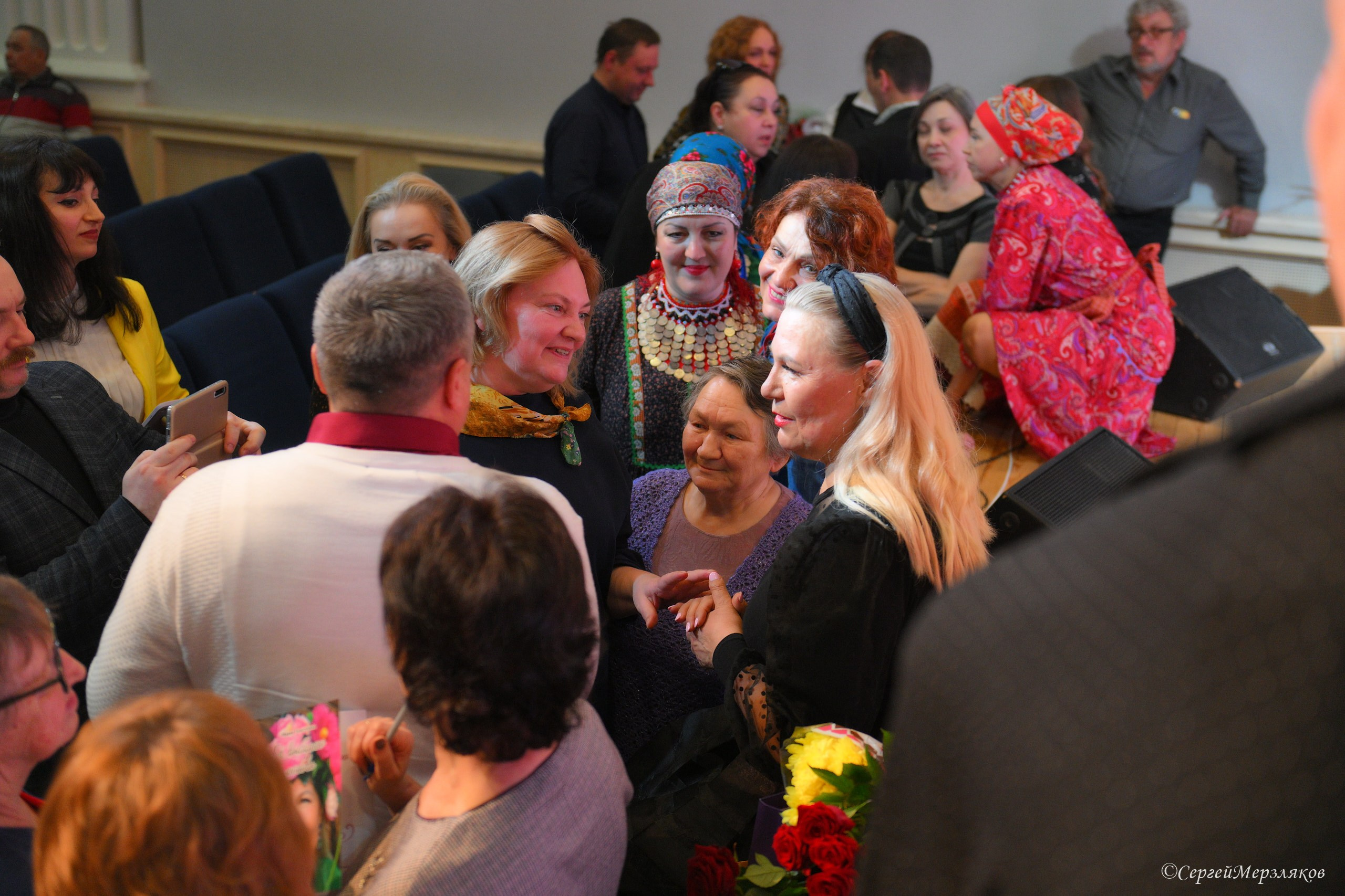 Концерт Марии Толстухиной. Ижевск 07.04.2024 ДК Строитель. Спортивный репортажный фотограф в Ижевске Сергей Мерзляков