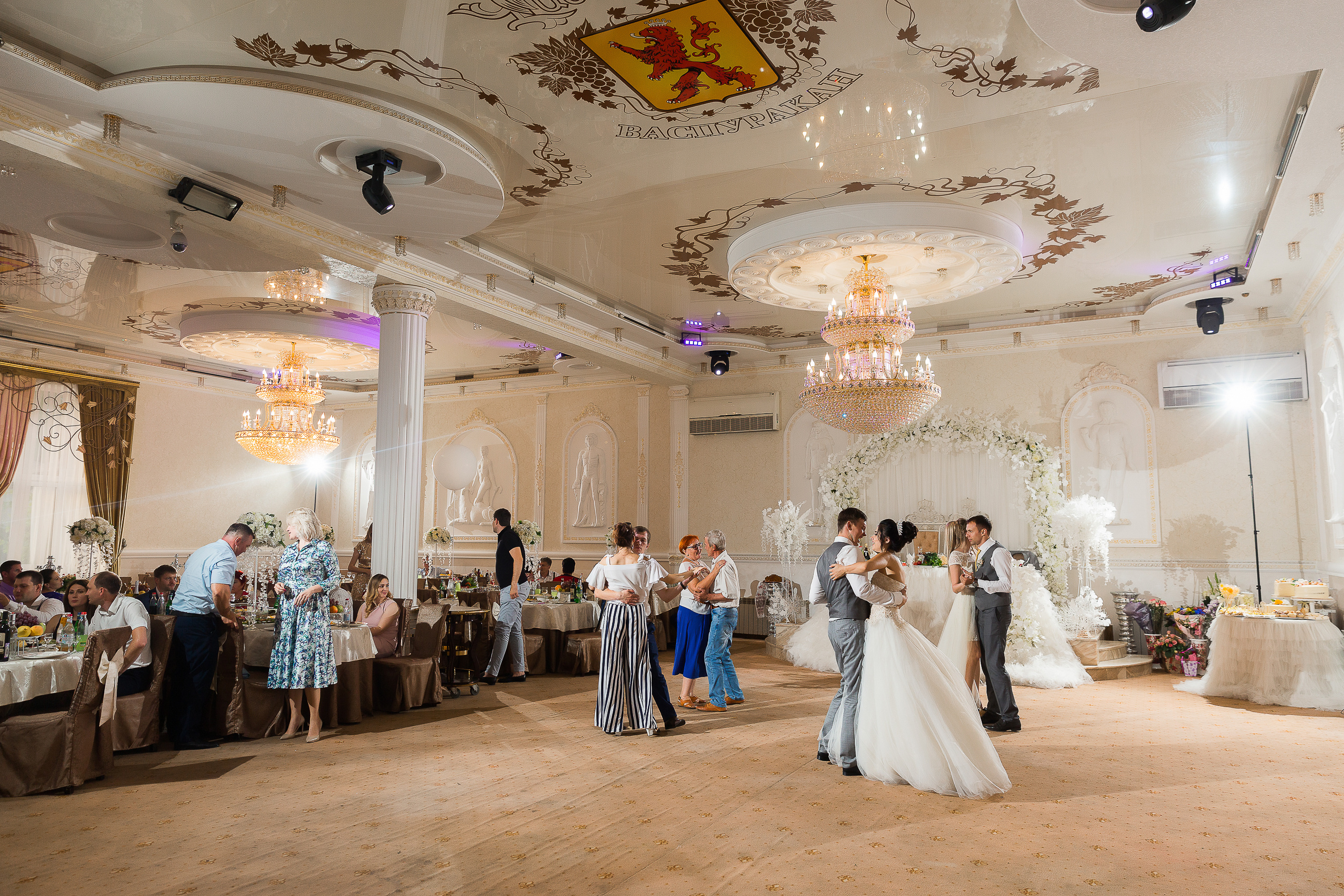 Денис & Настя. Свадебный фотограф  Пятигорск, Сочи, Ессентуки, Кисловодск Александр