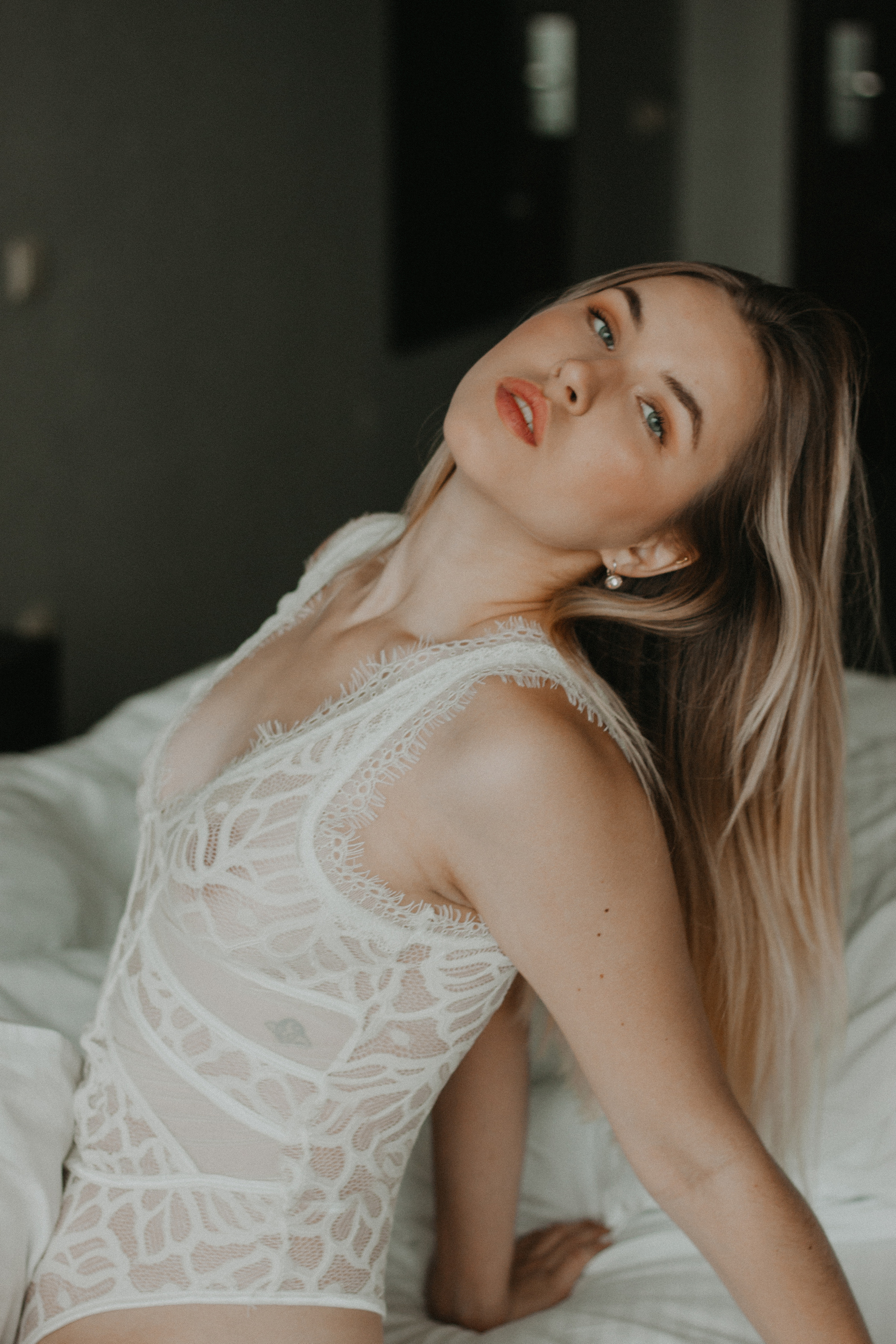 Мама & дочка, утро в отеле. Семейный фотограф в Екатеринбурге Валерия Федотова