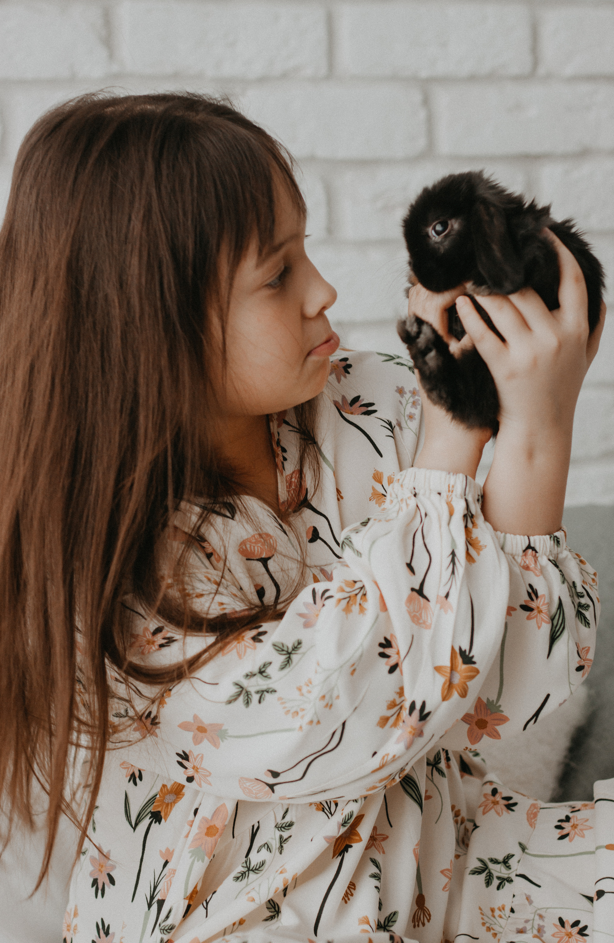 Алина и заяц. Семейный фотограф в Екатеринбурге Валерия Федотова