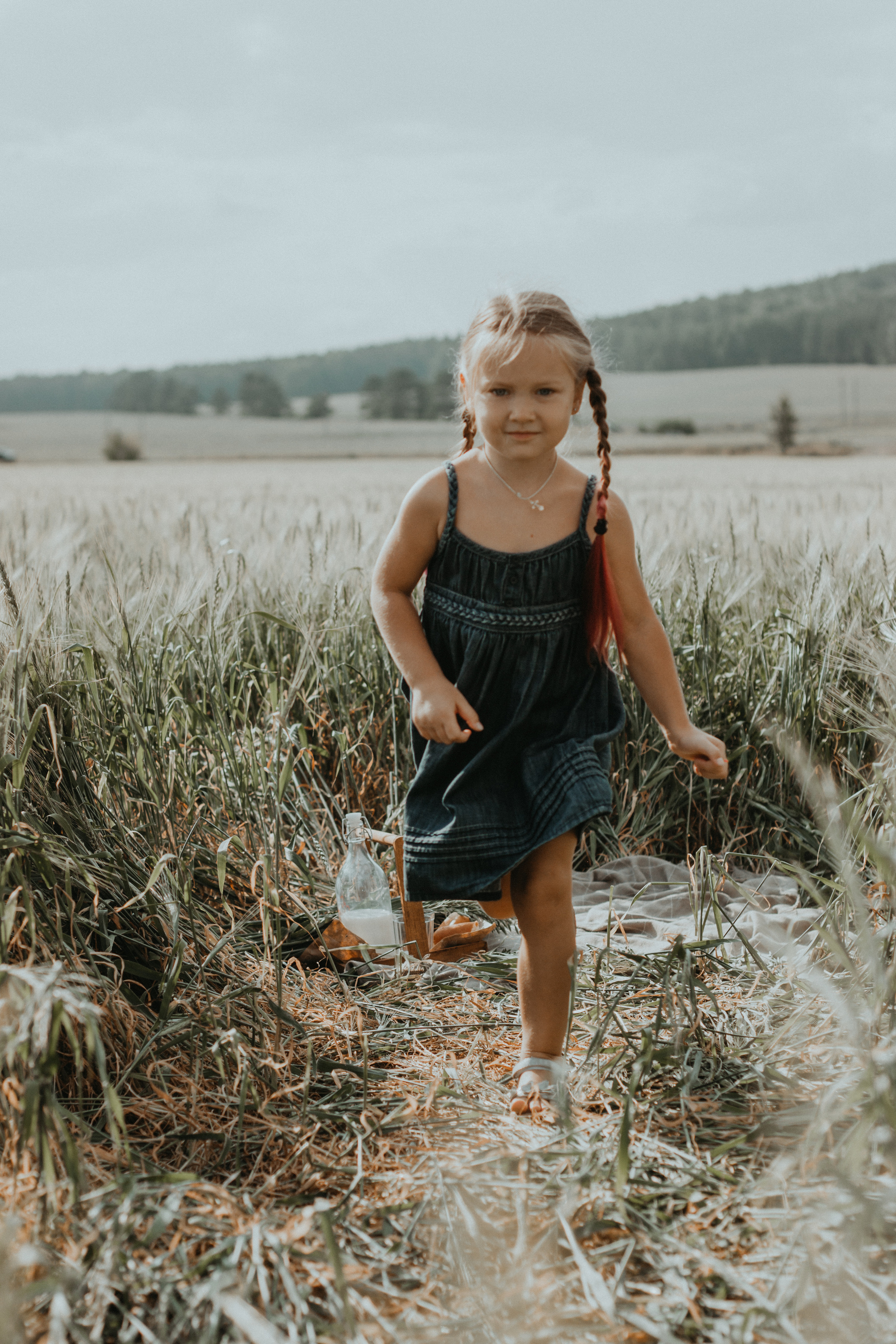 Семейная в поле. Семейный фотограф в Екатеринбурге Валерия Федотова