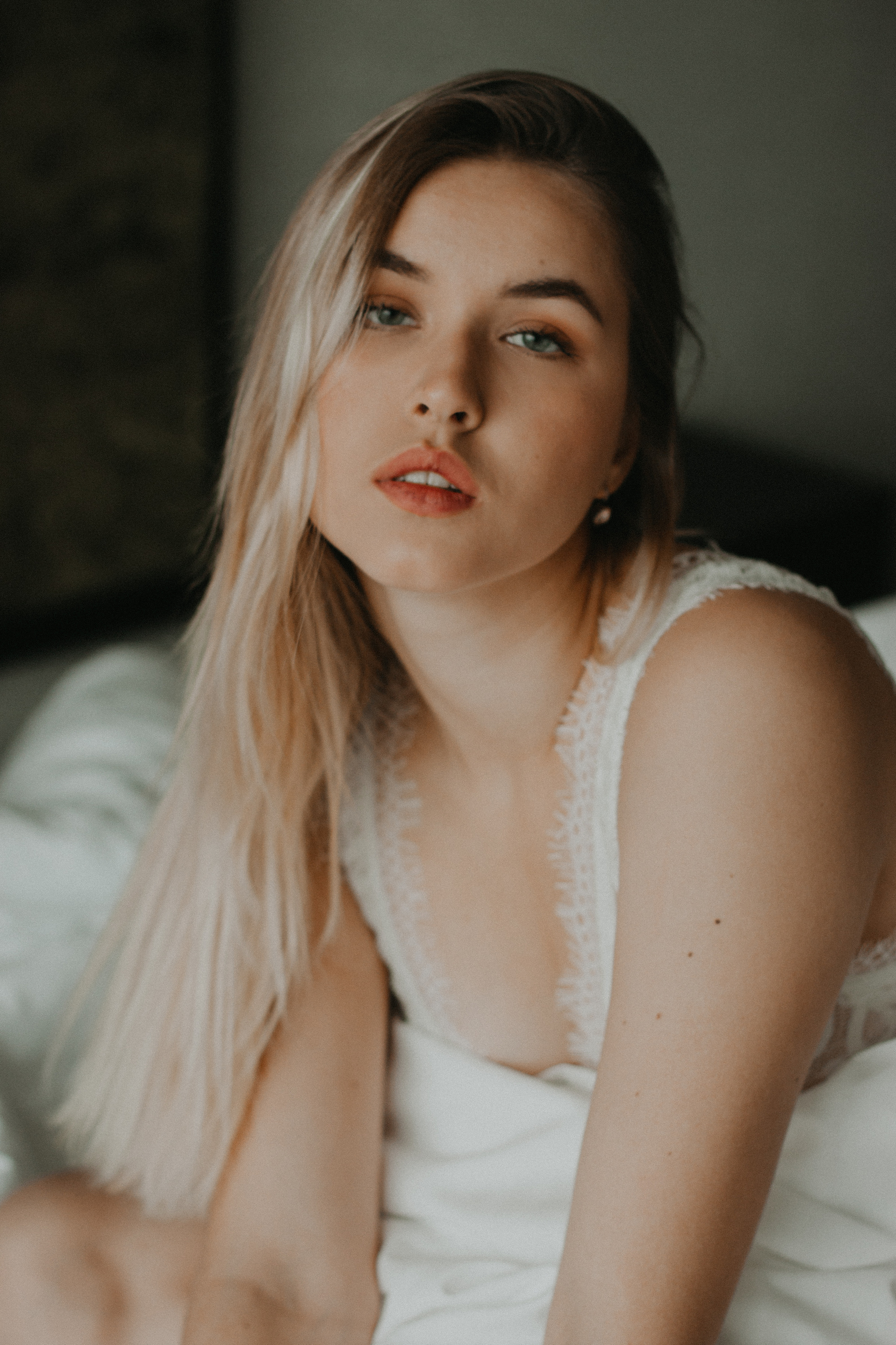 Мама & дочка, утро в отеле. Семейный фотограф в Екатеринбурге Валерия Федотова